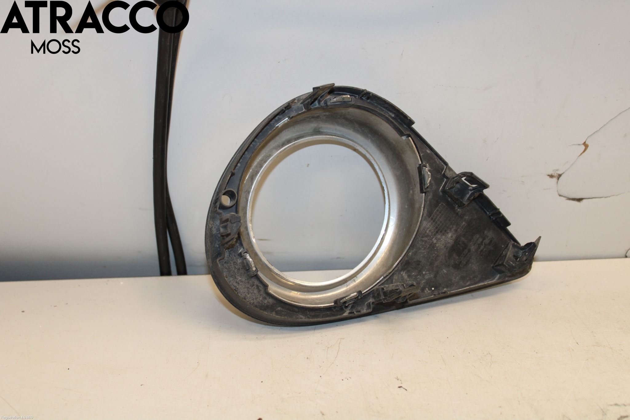 Toyota YARIS XP130 12-14 Frontlykt Kurve-Tåkelys Ramme