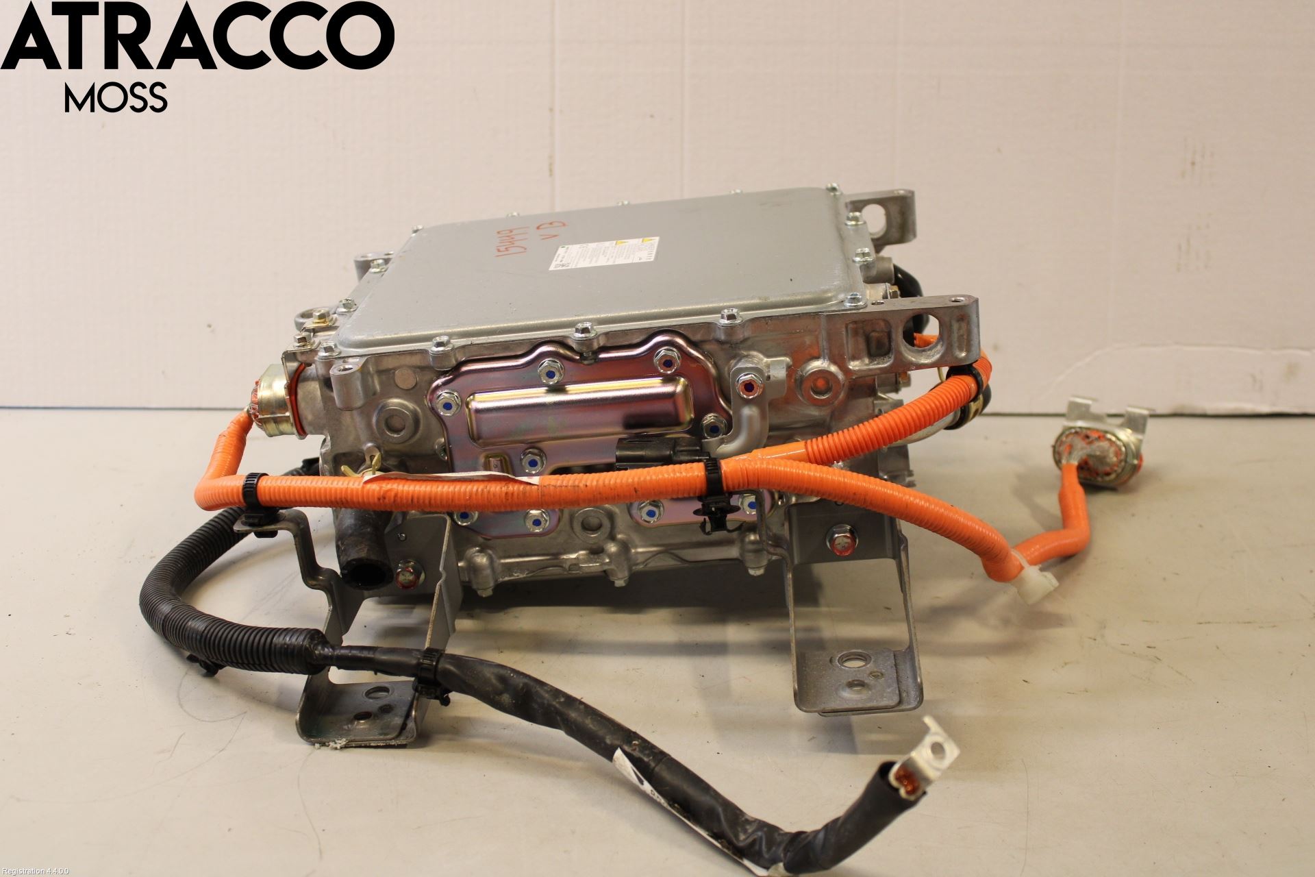 Mitsubishi OUTLANDER 13-21 Hybridconverter