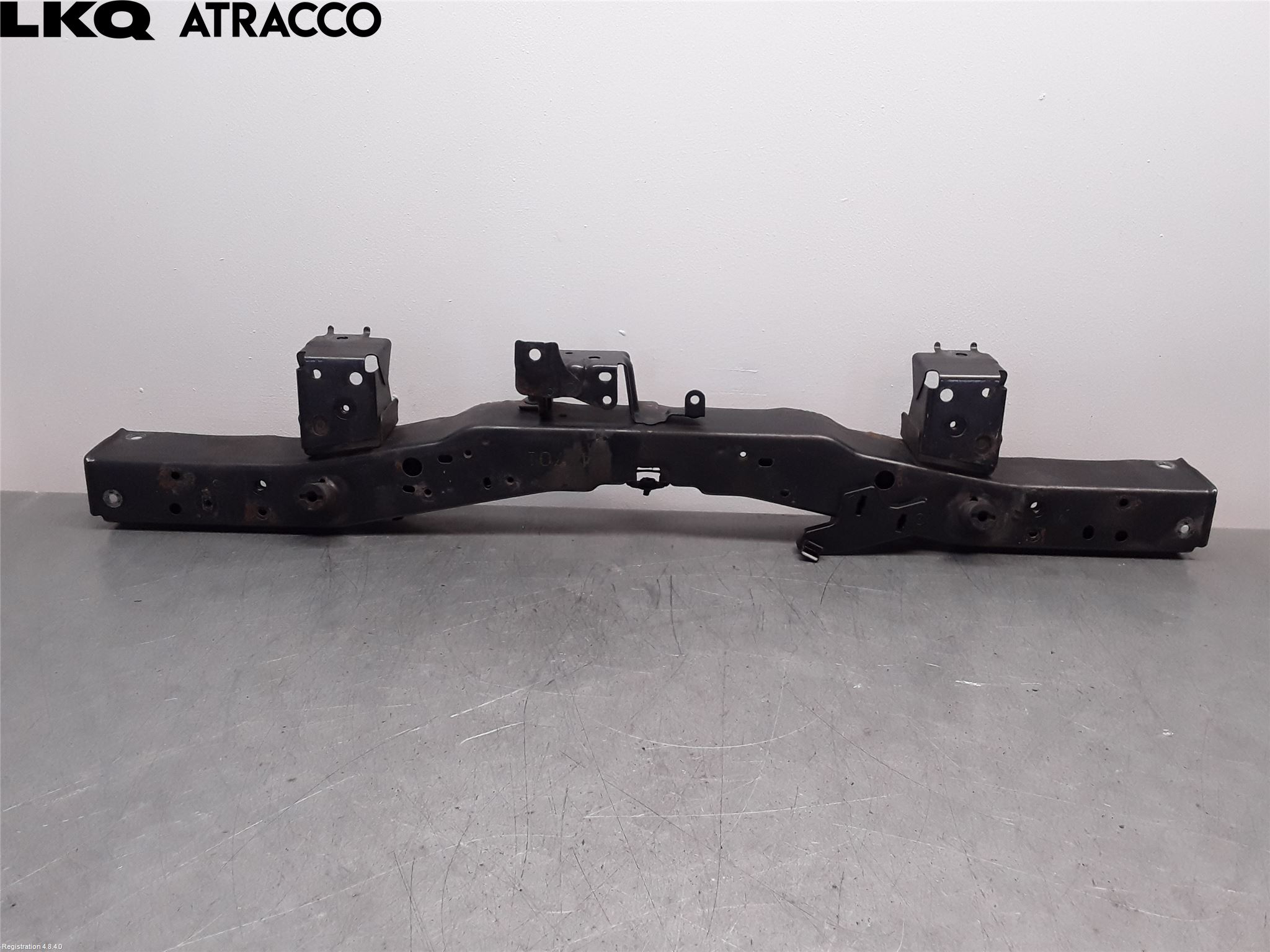 Toyota PRIUS+ ZVW40 12-20 Frontplate