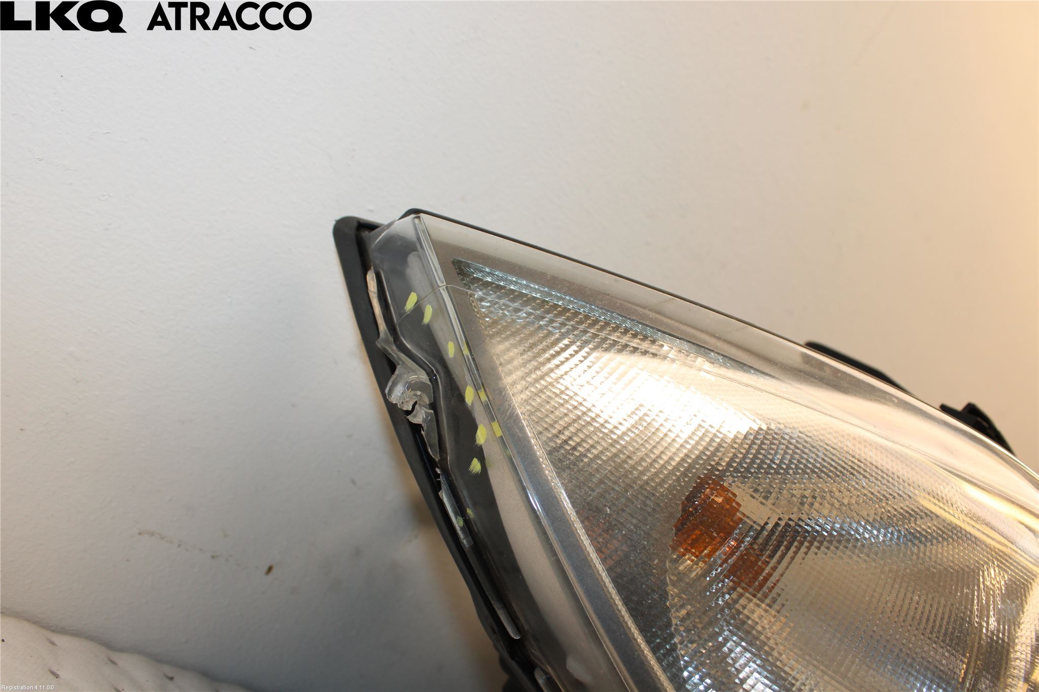 BMW 1 E87/81 5D/3D 03-11 Frontlykt Høyre