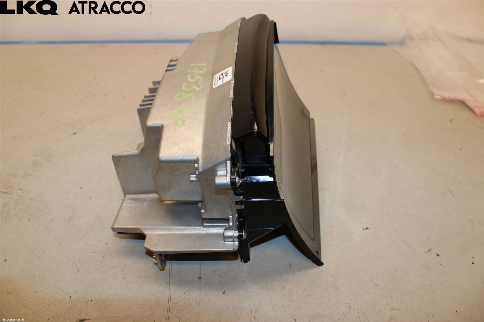 Mercedes-Benz MB C-KLASS (W205) 14-21 Instrumentkonsoll Midt