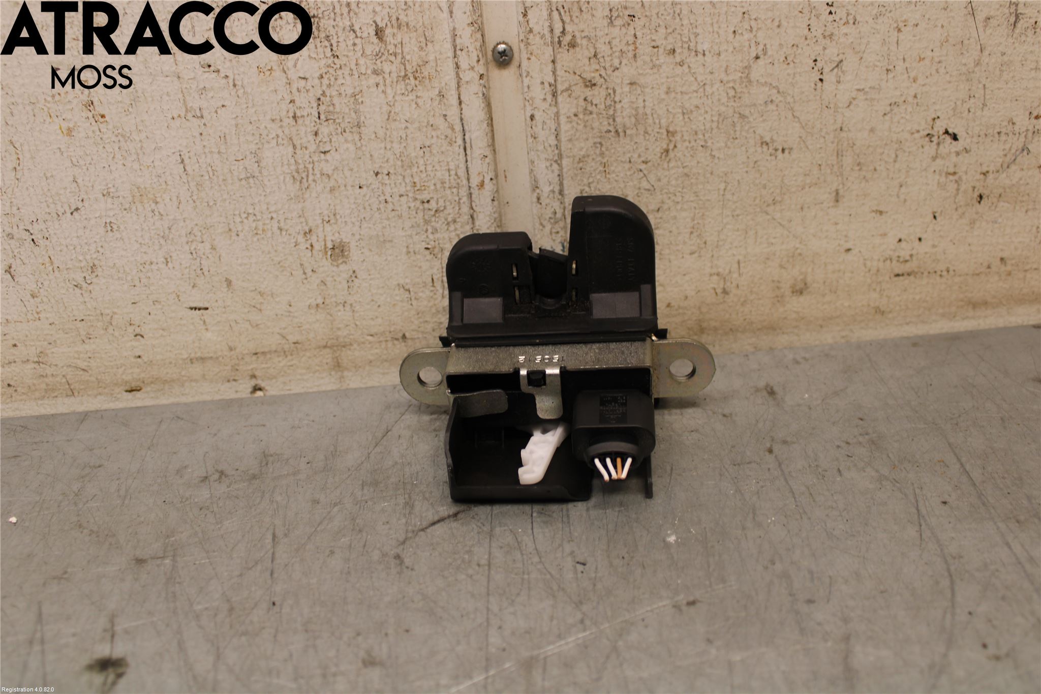 Volkswagen VW GOLF VI 09-13 Bakluke-Lokk Låsekasse