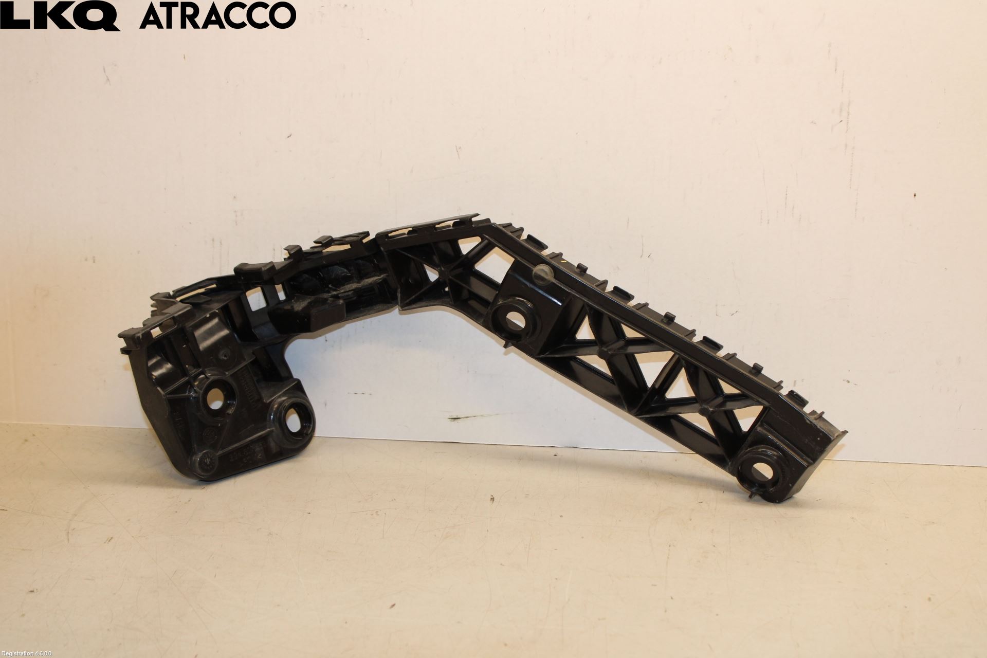 Volkswagen VW T-ROC 18- Støtfangerfeste Bak Venstre