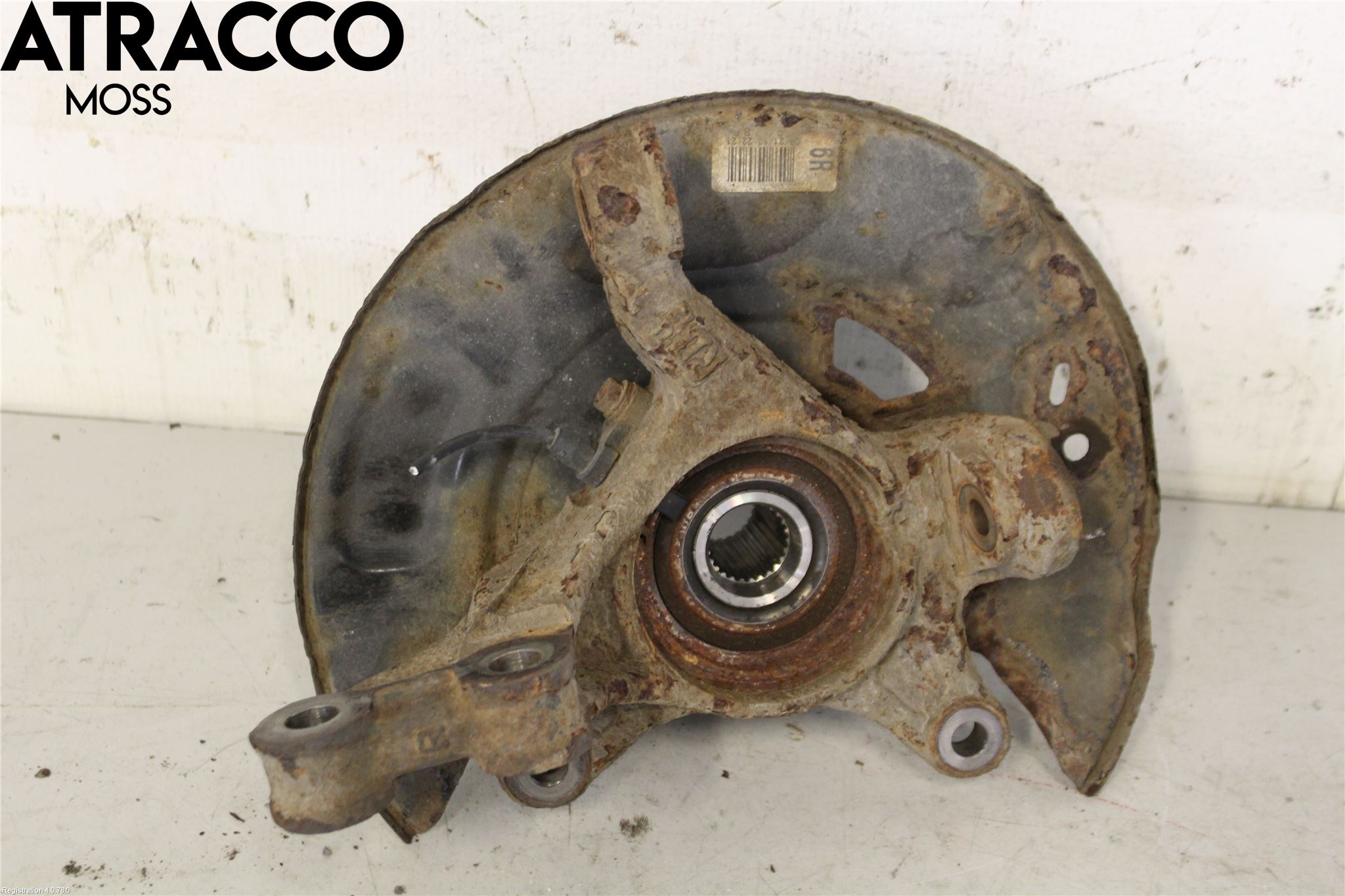 Toyota YARIS XP130 12-14 Spindel Hf