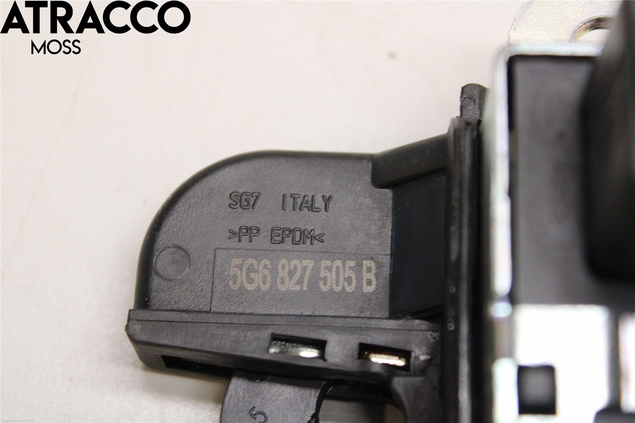 Volkswagen VW GOLF / E-GOLF VII 13-20 Bakluke-Lokk Låsekasse