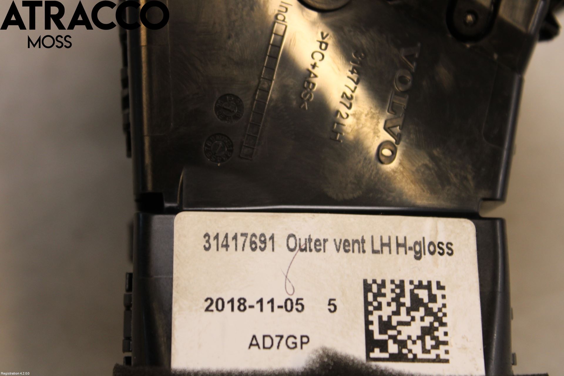 Volvo XC60 18- Dashbord Kanal - Dyse