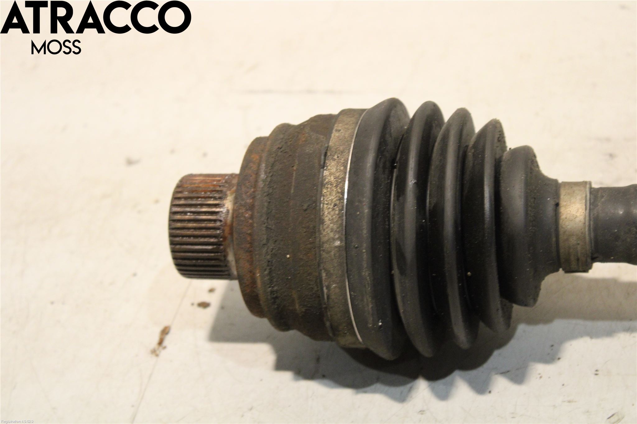 Audi A6 ALLROAD 12-18 Drivaksel Foran Kompl Venstre