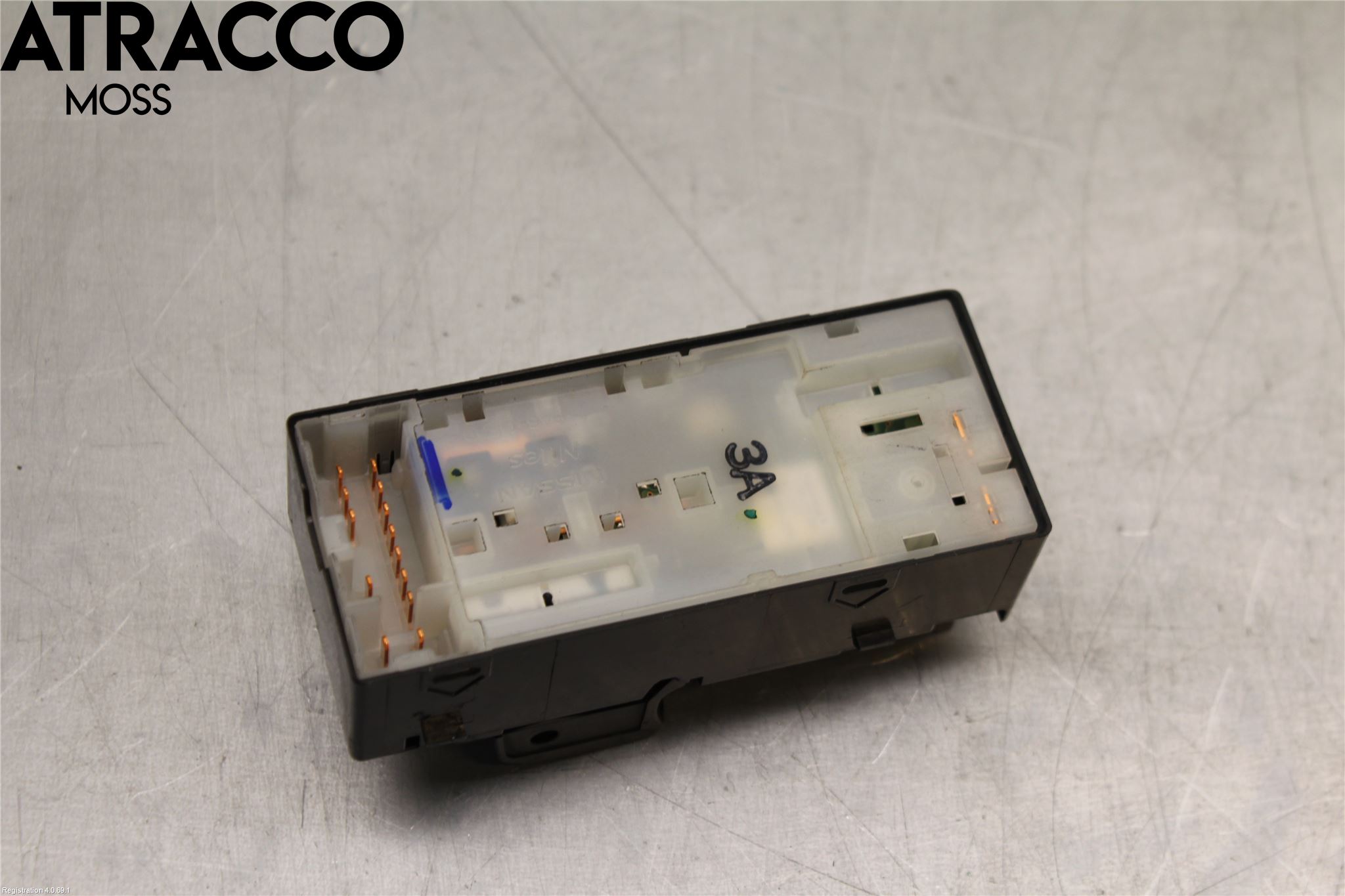 Nissan E-NV200/EVALIA Bryter Vindusheis