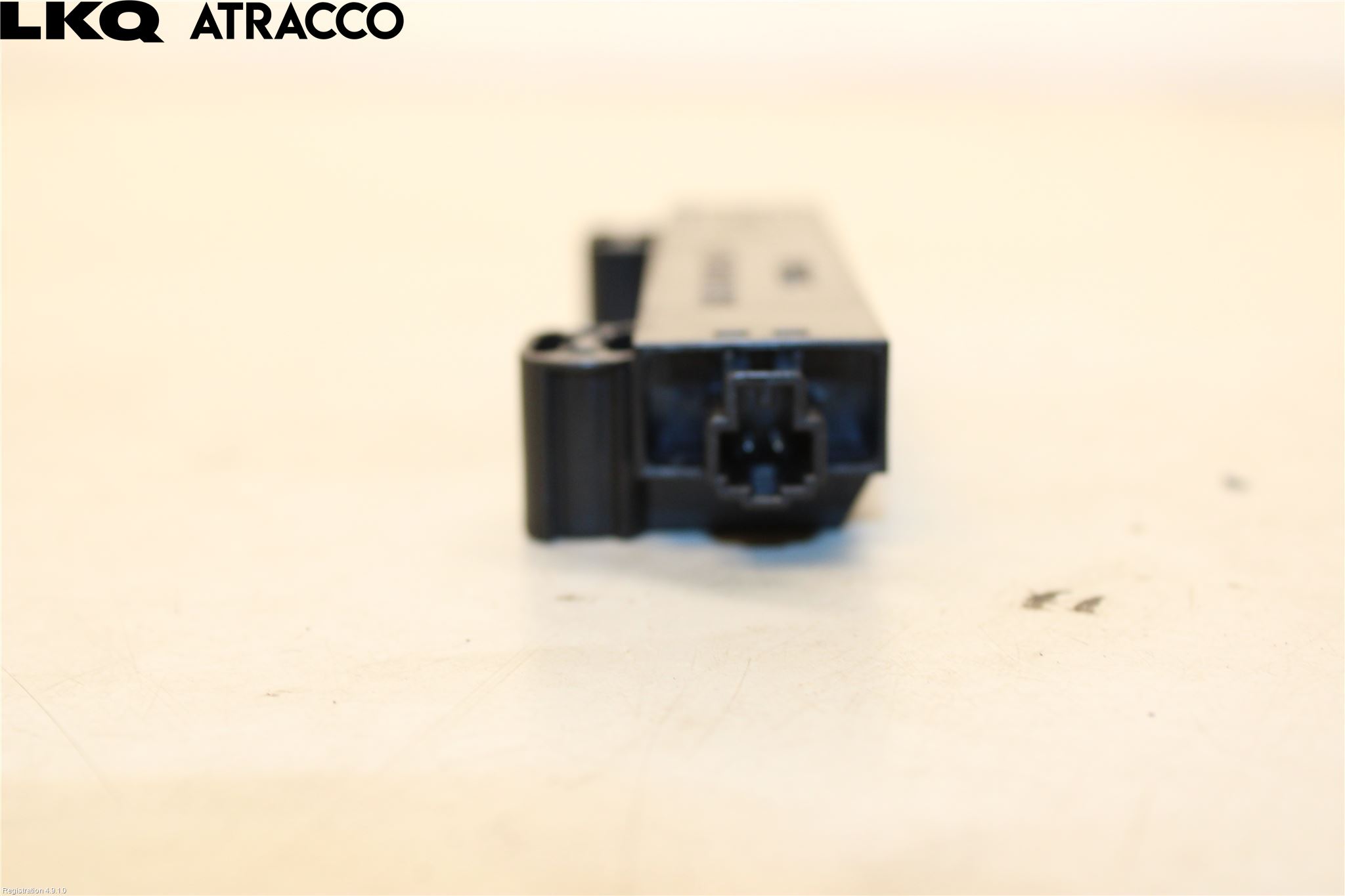 Audi Q4 E-TRON FZ 22- Bryter Antenne