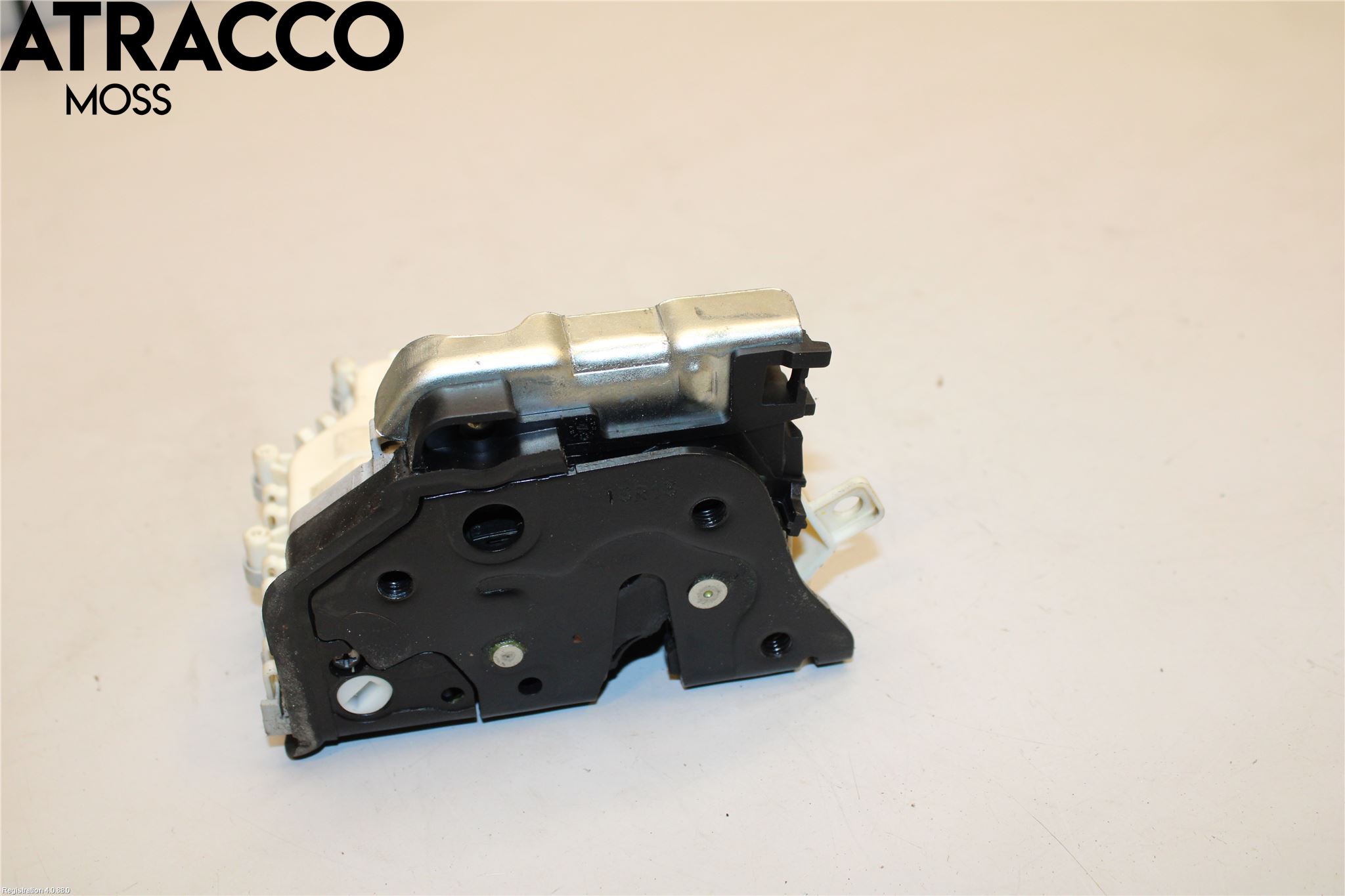 Audi A4 ALLROAD 09-16 Dørlås - Låsekasse