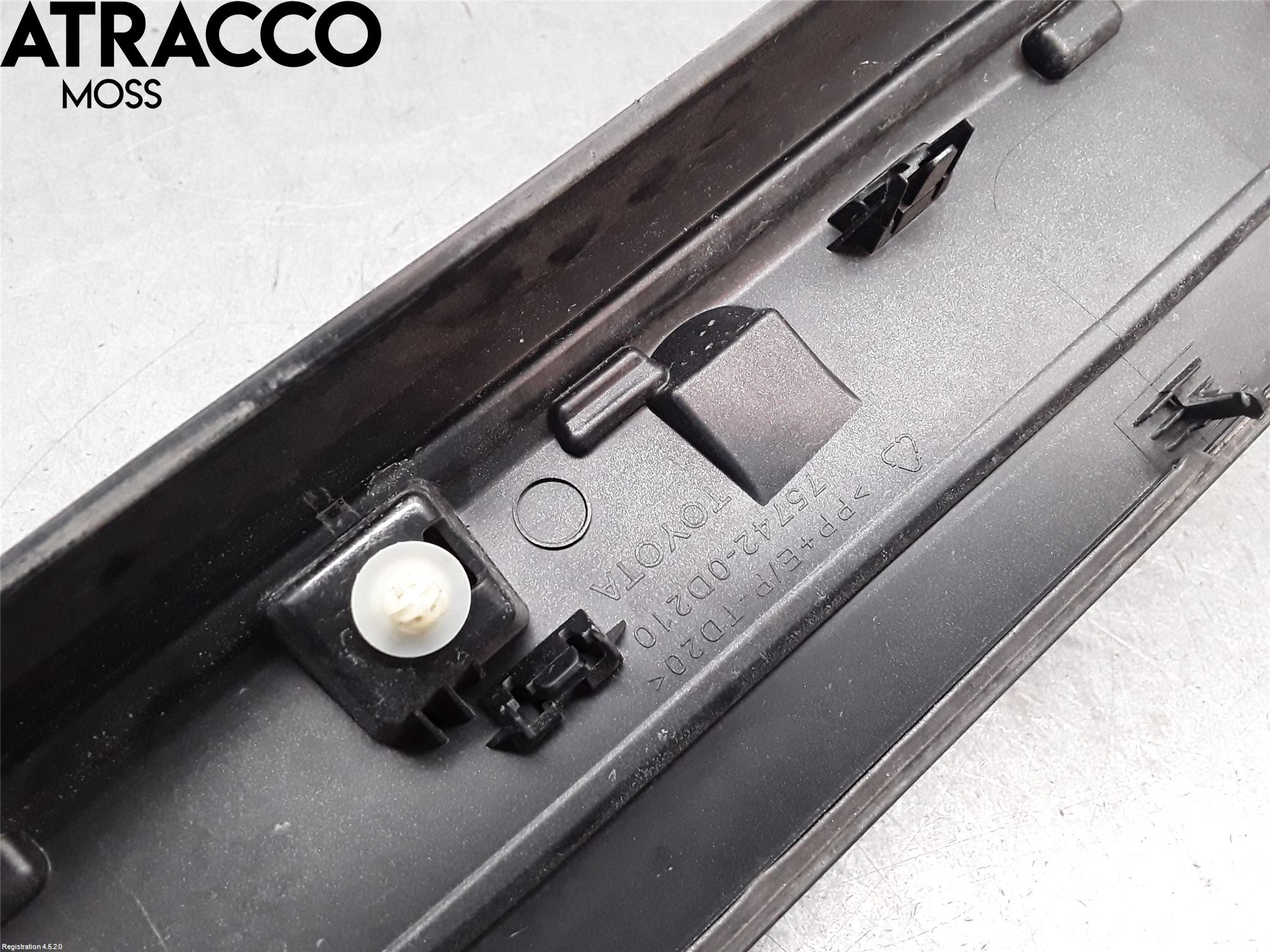 Toyota YARIS XP130 15-20 Kanalskjørt Venstre