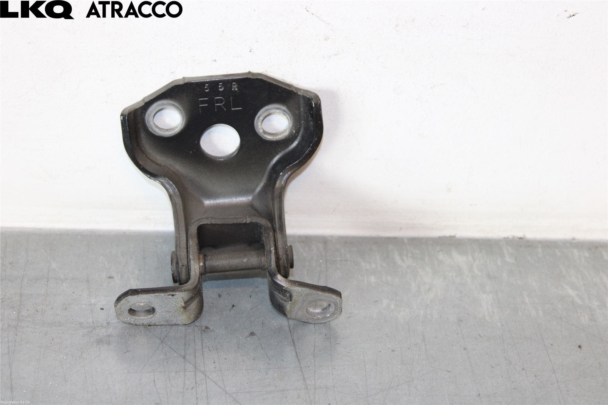 Subaru OUTBACK 15-20 Dørhengsel