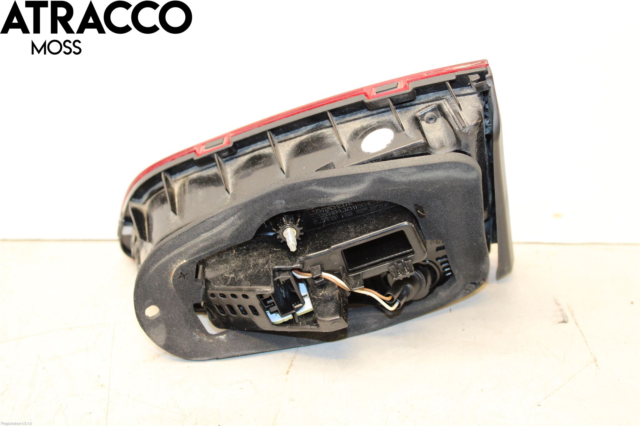 Volkswagen VW GOLF / E-GOLF VII 13-20 Baklykt Venstre  På Luke(Indre