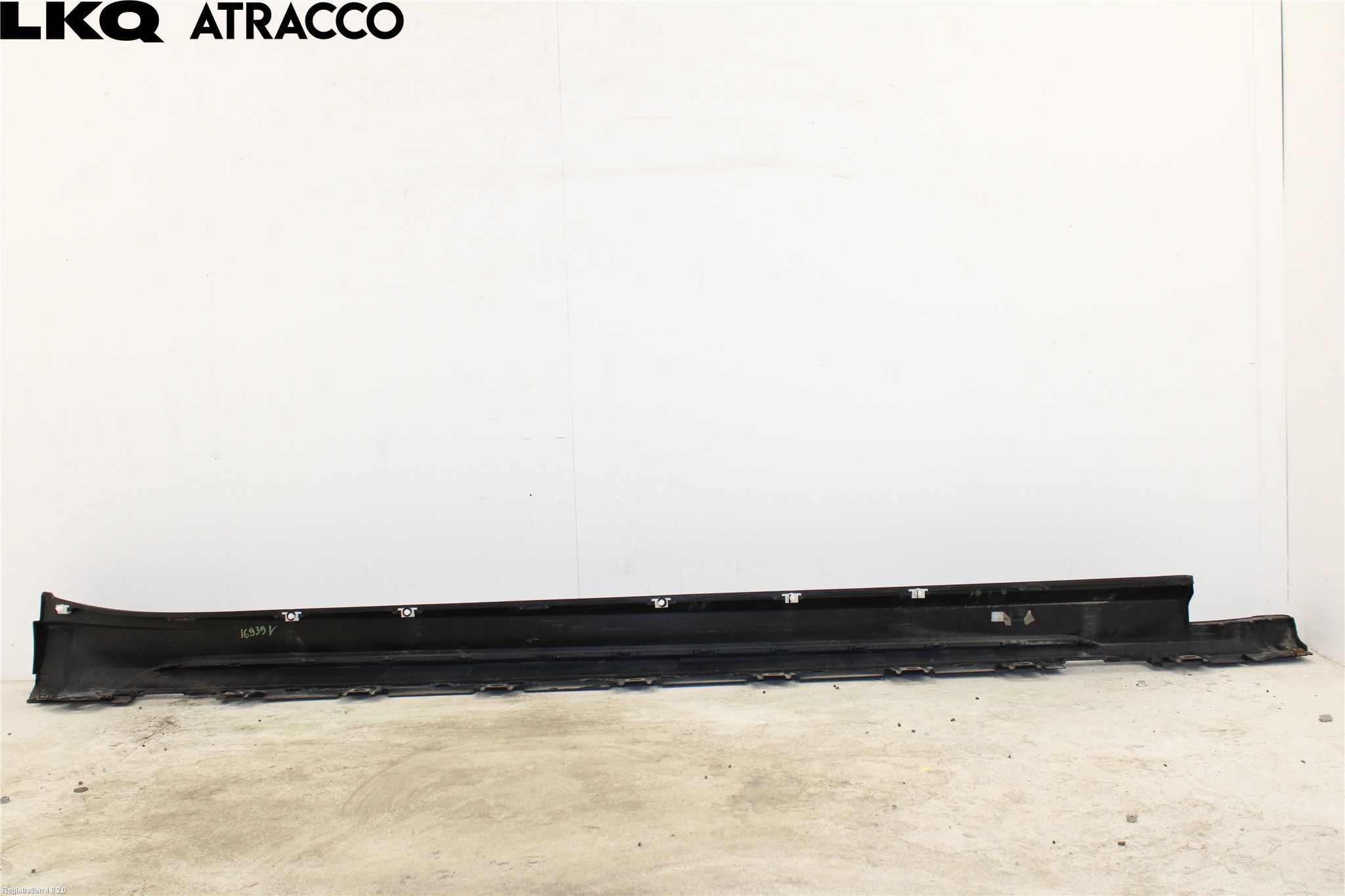 Porsche TAYCAN 20- Kanalskjørt Venstre