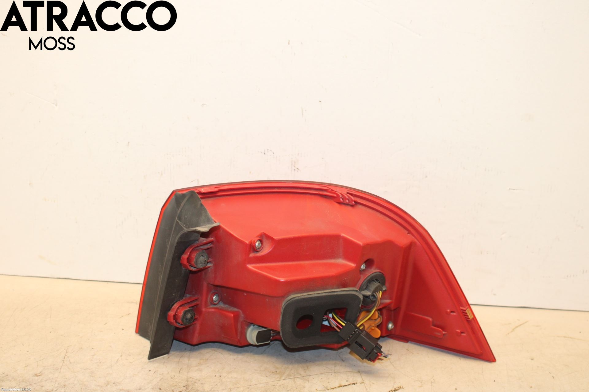 Volkswagen VW PASSAT 11-14 Baklykt Venstre