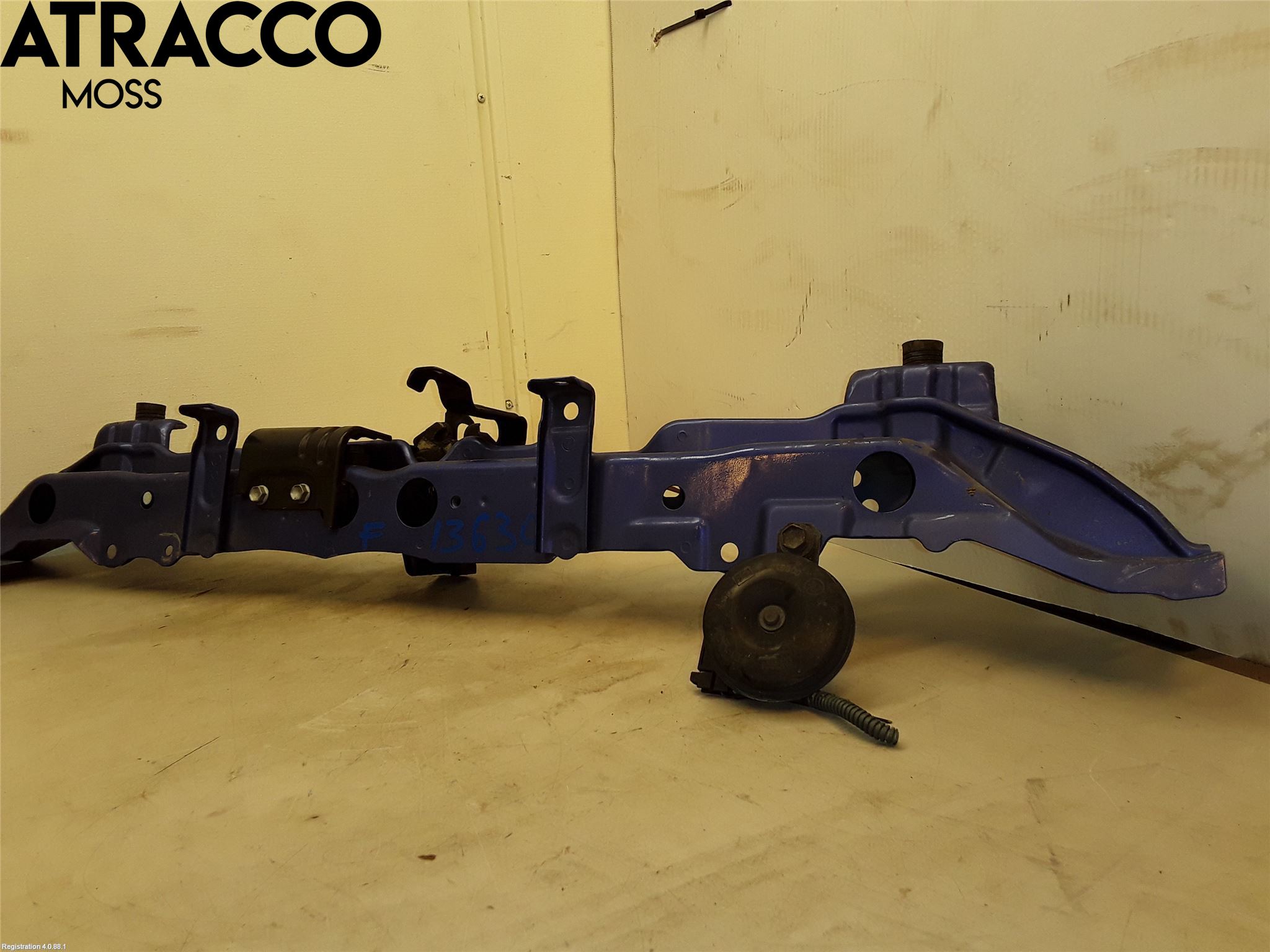 Toyota VERSO-S 11-16 Frontplate Øvre