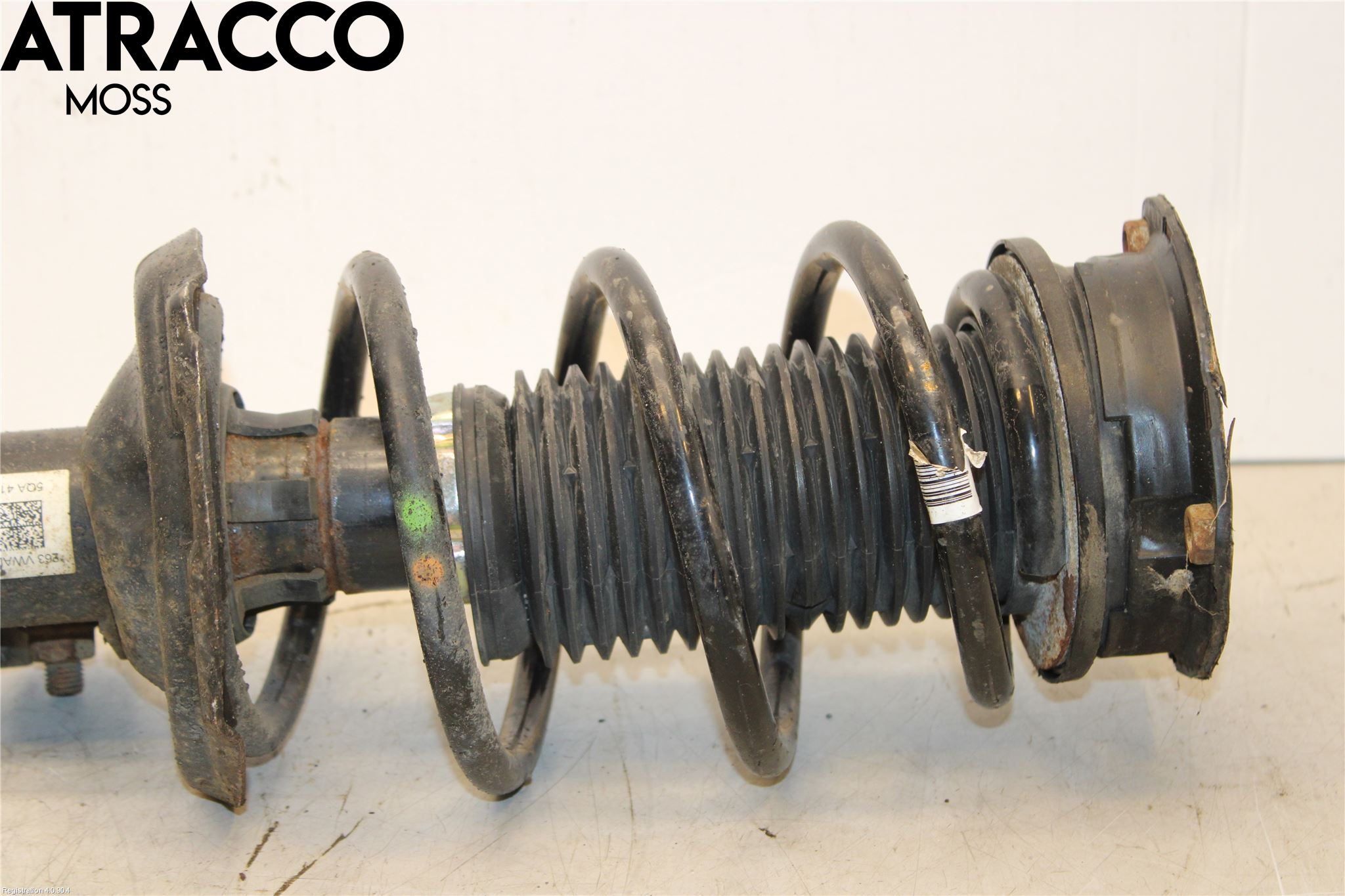 Volkswagen VW TOURAN 16- Fjærbein Foran Venstre