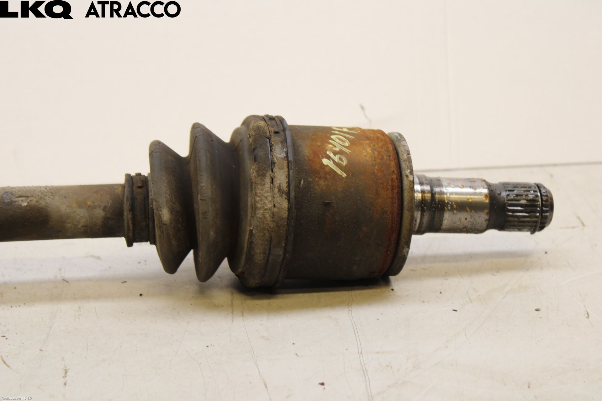 Mitsubishi L200 16-23 Drivaksel Foran Kompl Høyre