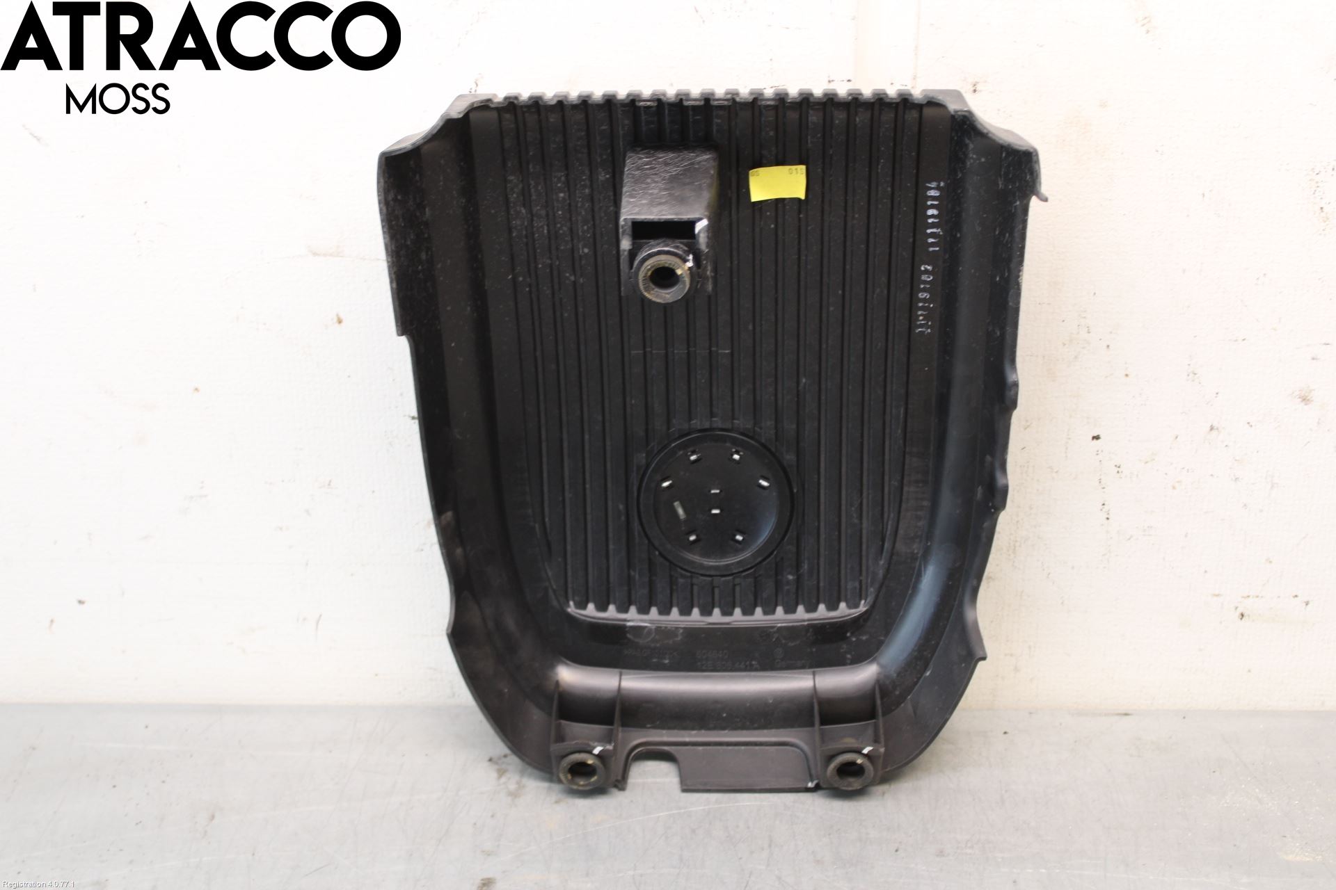 Volkswagen VW UP! / E-UP! Motor Deksel Over Motor