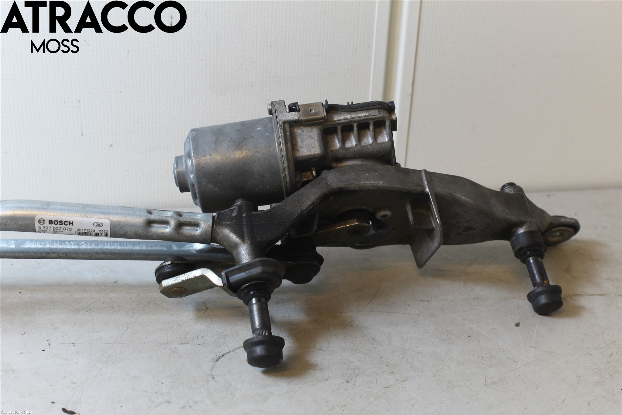 Mercedes-Benz MB E-KLASS (W213) 16-23 Viskermotor Frontrute