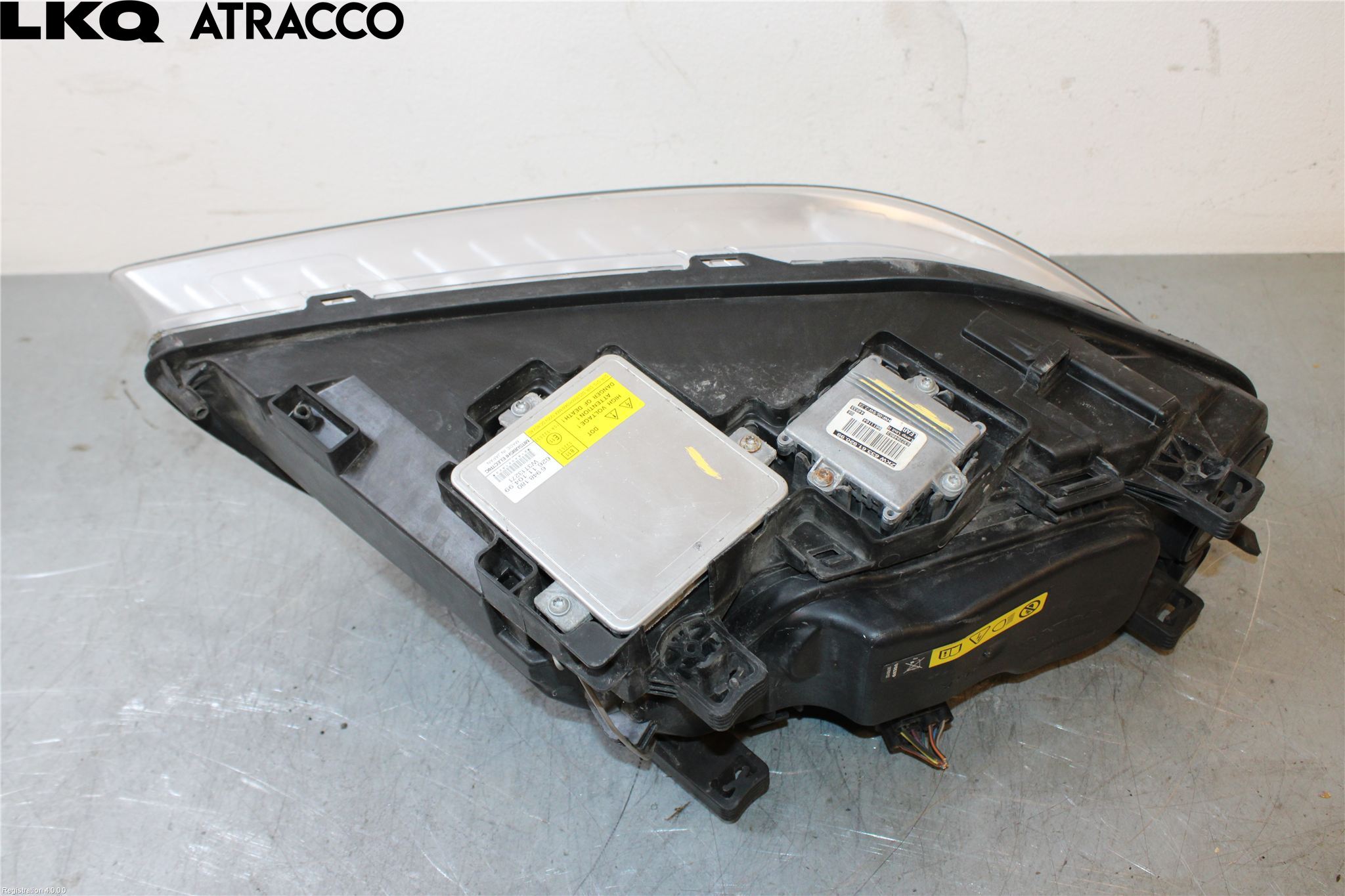 Volvo V70 14-16 Frontlykt Venstre