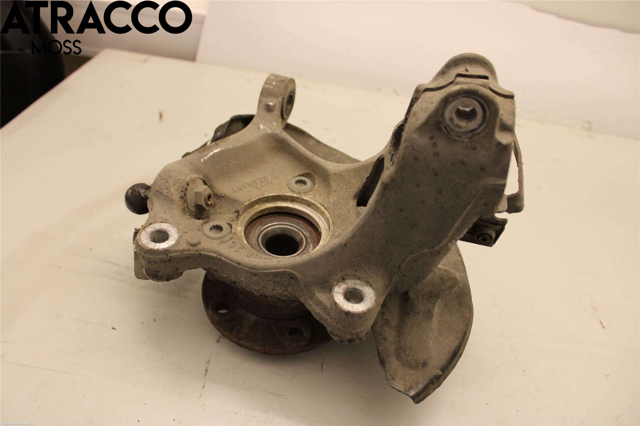 Volkswagen VW PASSAT 15-19 Spindel Vf