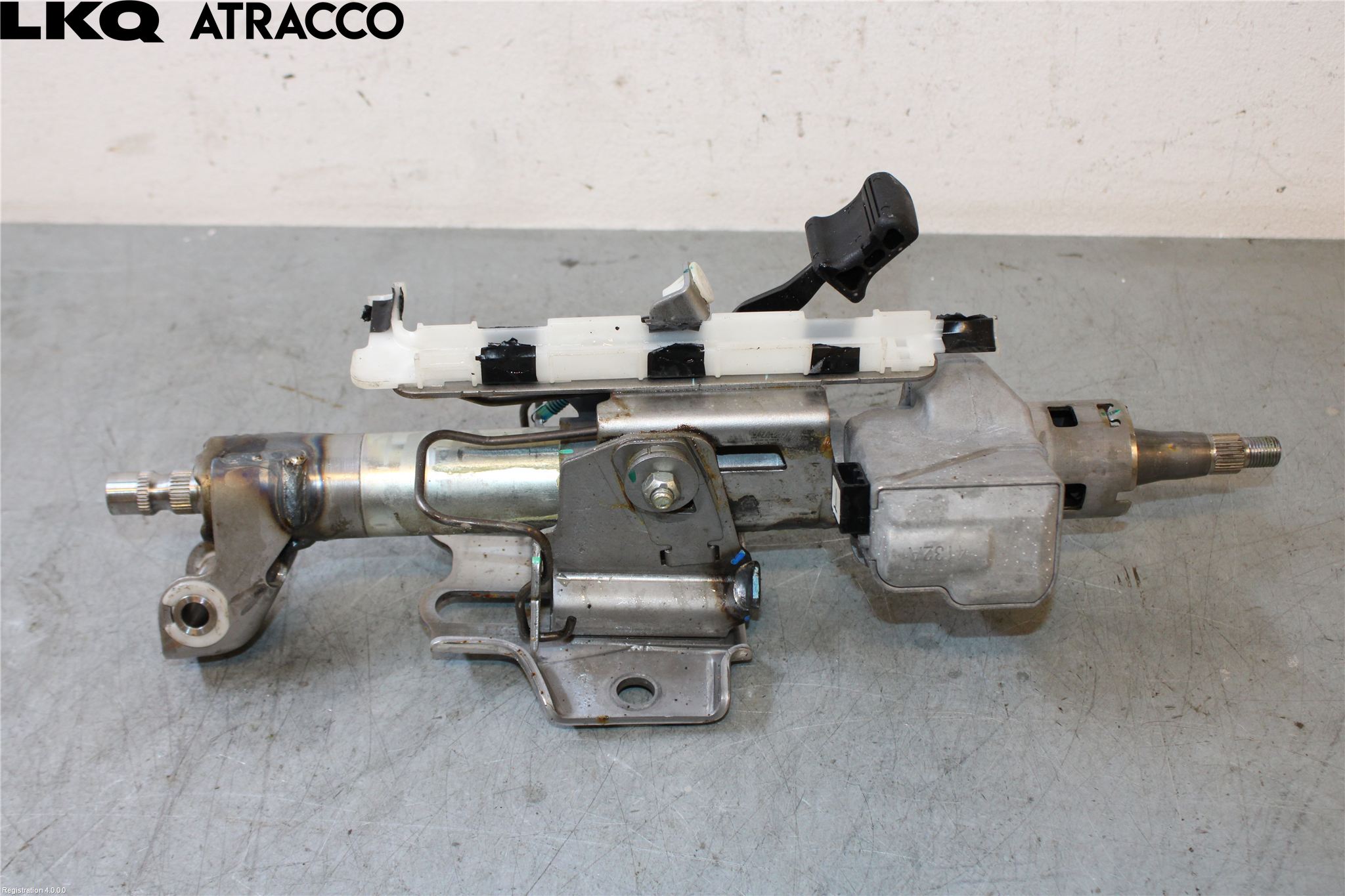 Toyota HILUX 16- Rattaksel