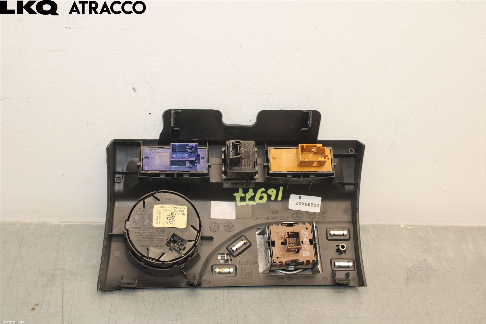 Toyota PROACE II 16- Bryter Multifunksjon