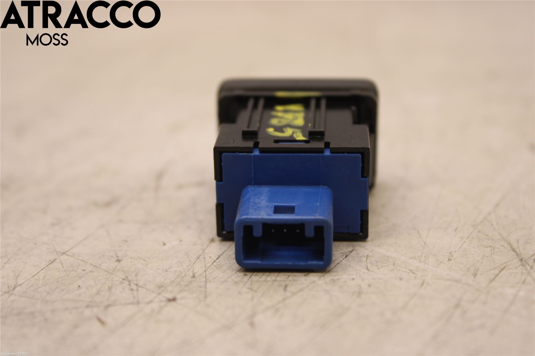 Mitsubishi OUTLANDER 13-21 Strömställare Antisladd