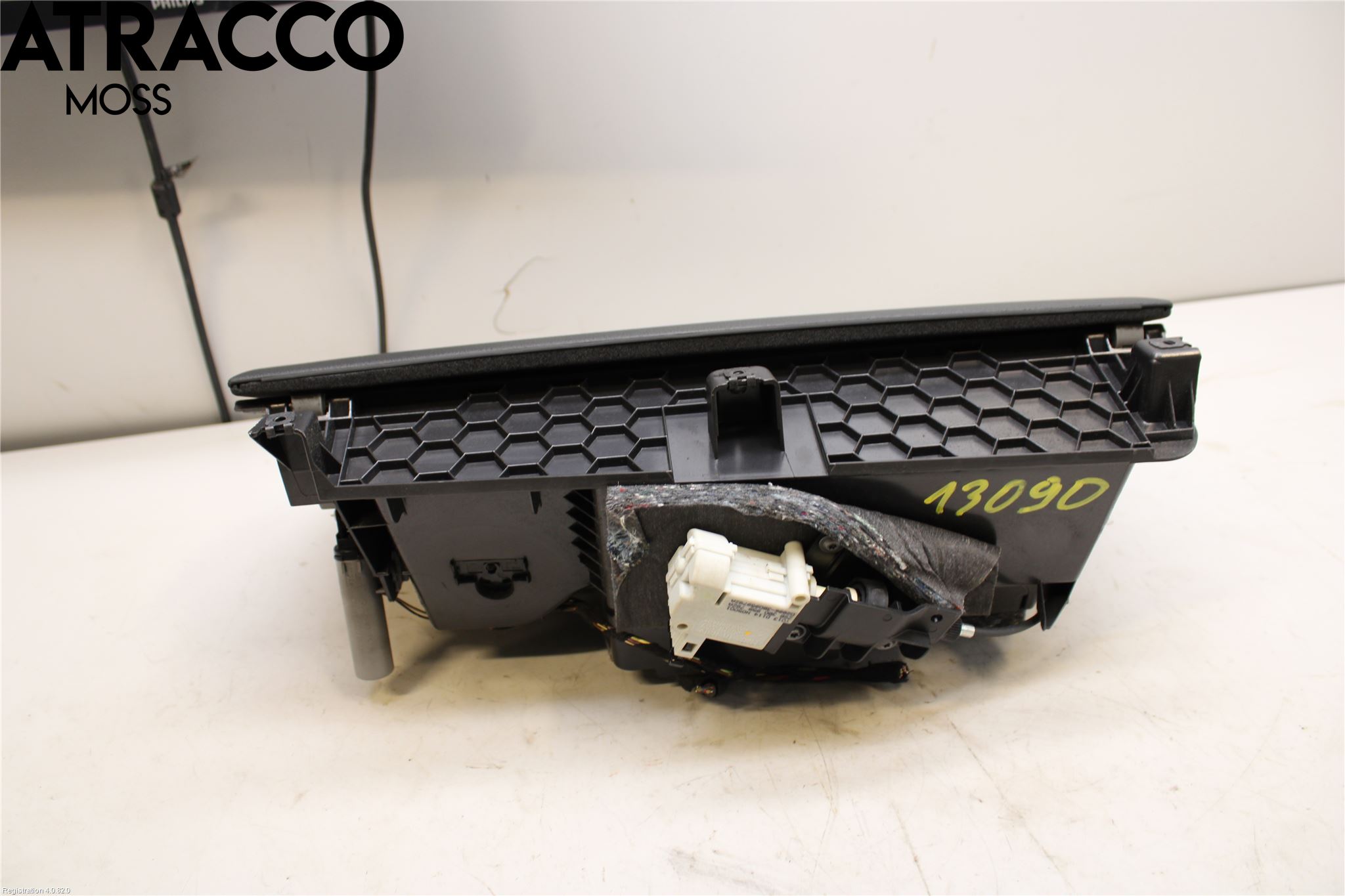 Audi Q7/SQ7 Innr Hanskerom