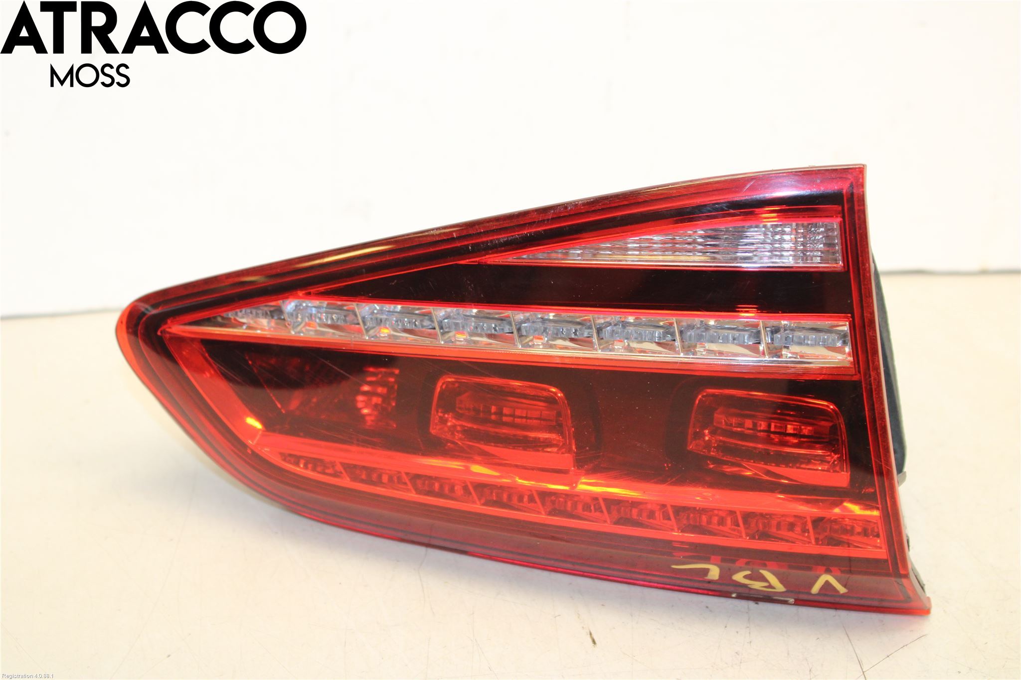 Volkswagen VW GOLF / E-GOLF VII 13-20 Baklykt Venstre  På Luke(Indre