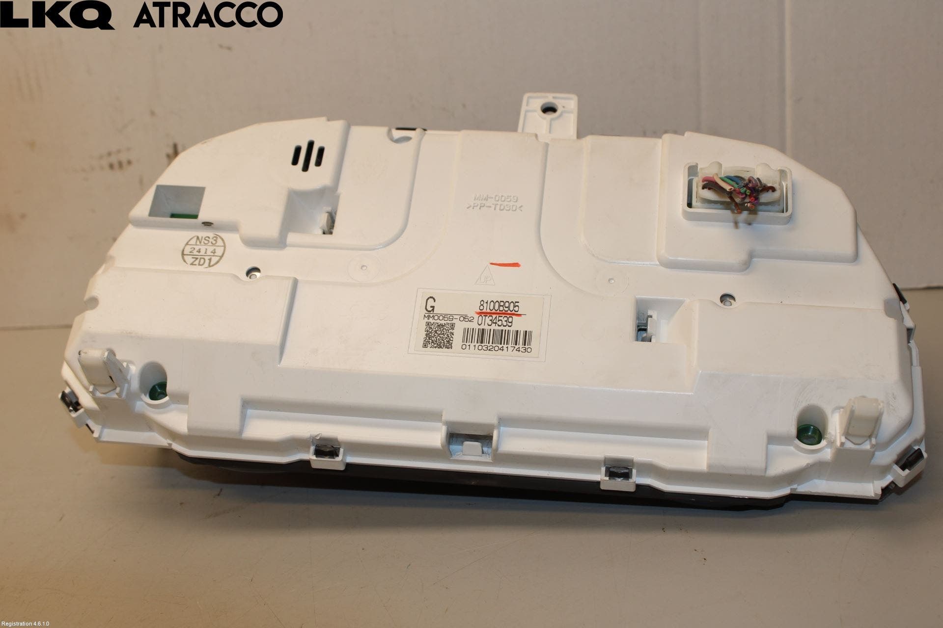 Mitsubishi OUTLANDER 13-21 Instr Kombinert