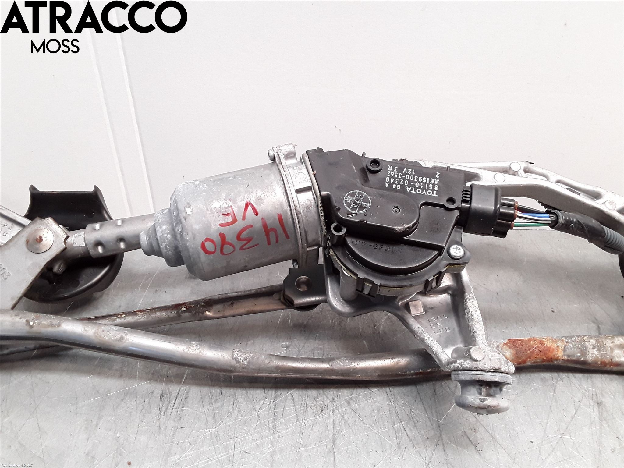 Toyota AURIS 13-19 Viskermotor Frontrute