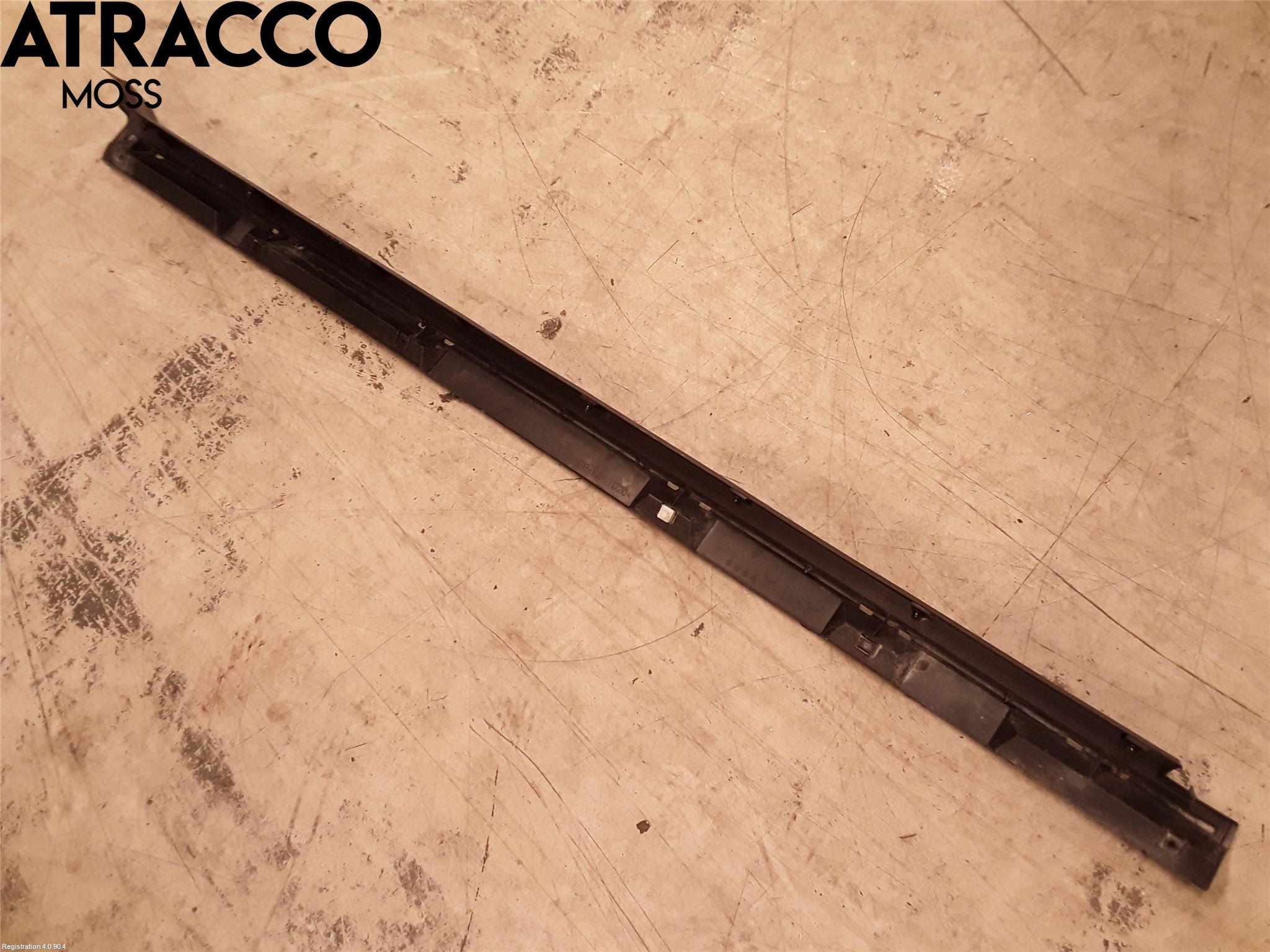 Mitsubishi ECLIPS CROSS Kanalskjørt Venstre