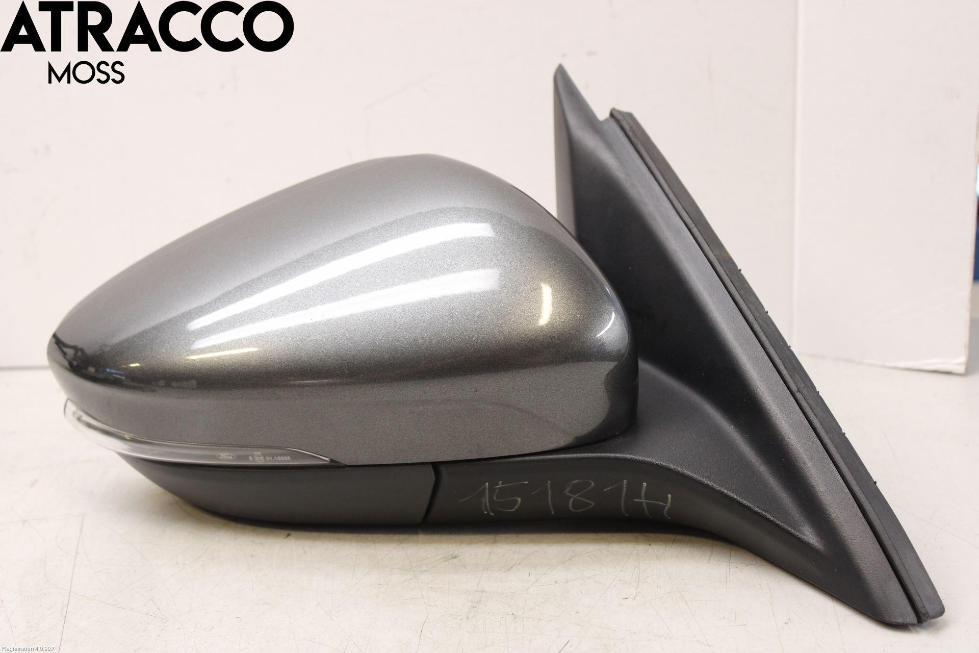 Ford FOCUS 19- Speil H M-El Justering