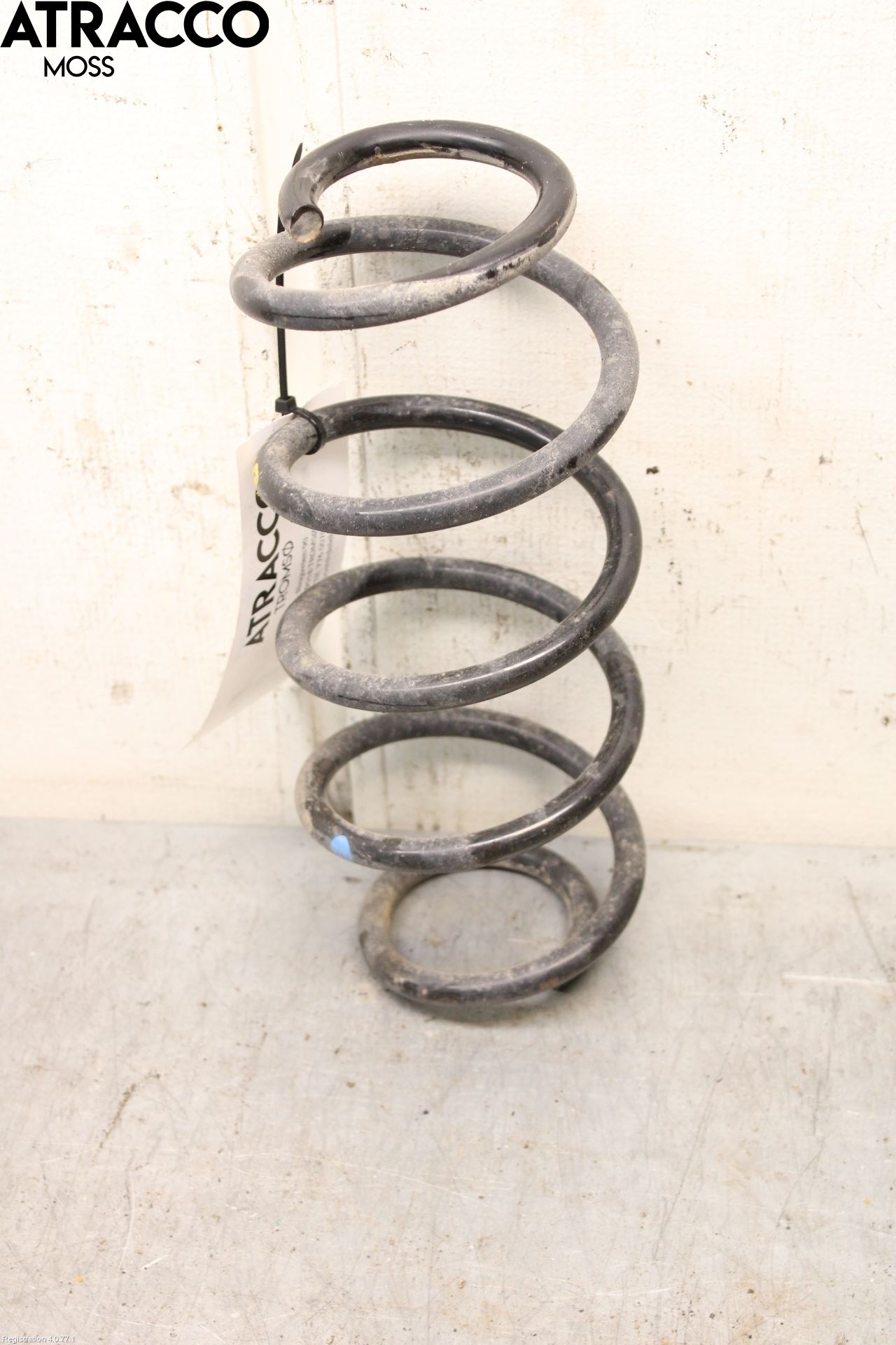 Toyota YARIS XP130 12-14 Fjær Bak