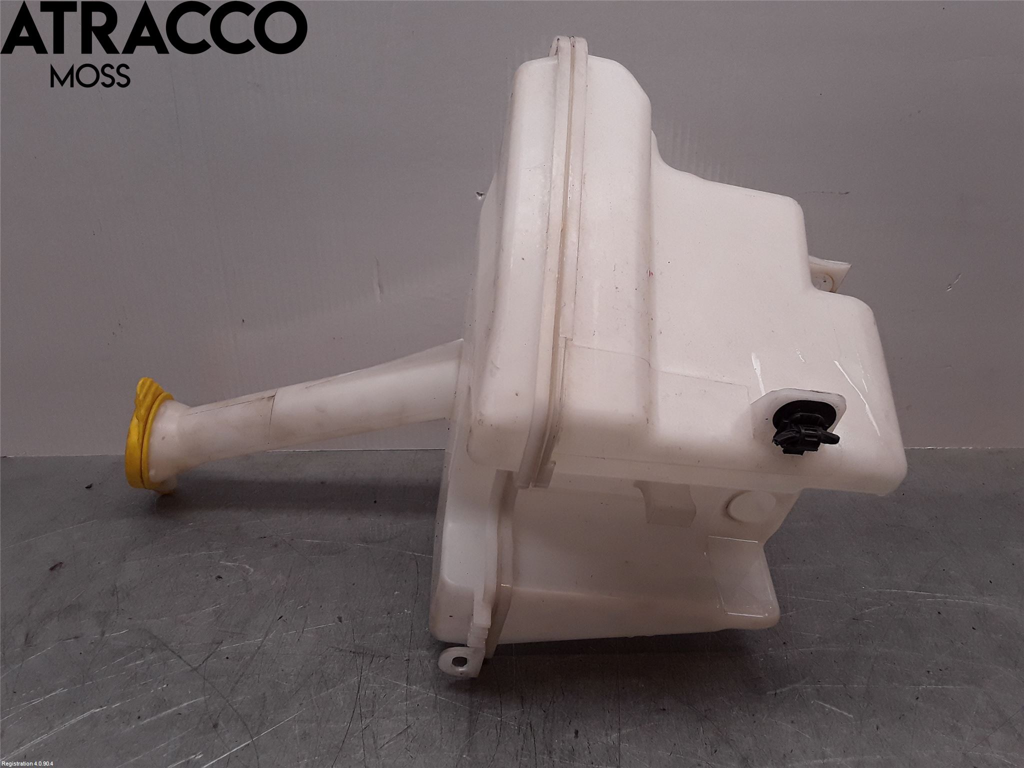 Toyota YARIS XP130 12-14 Spylerbeholder Frontrute