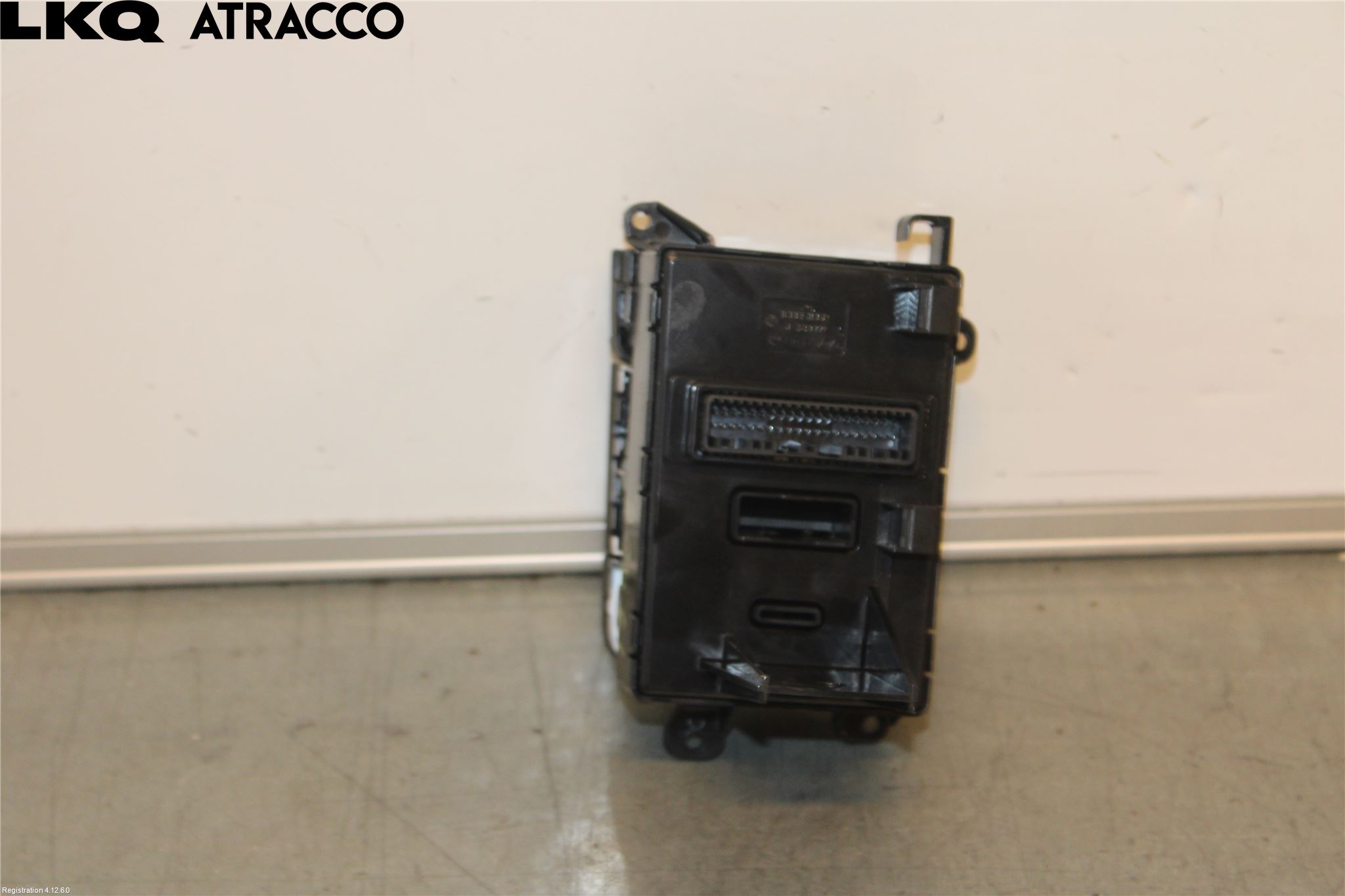 Kia OPTIMA 16-20 Bryter Parkeringsbrems