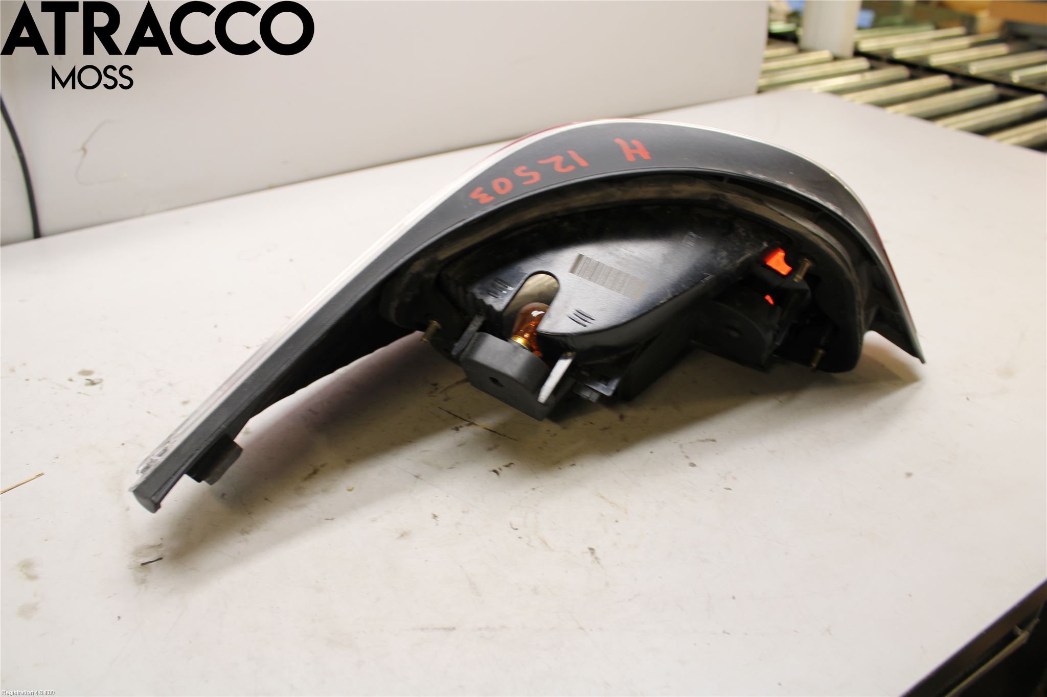 BMW 5 E60/61 Sed/Tou 02-10 Baklykt Høyre