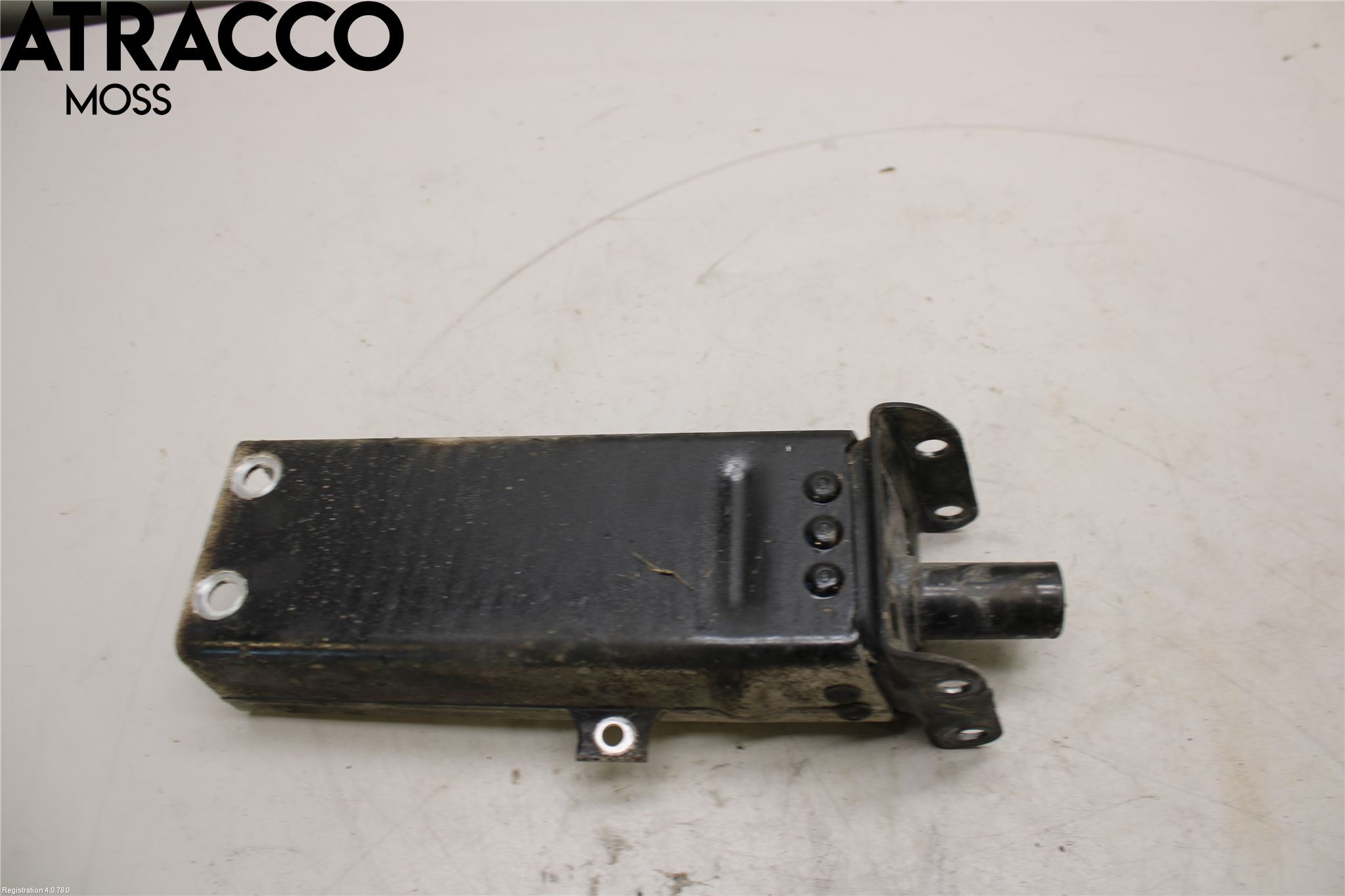 Mercedes-Benz MB E-KLASS (W211) 02-09 Støtfanger Foran Feste