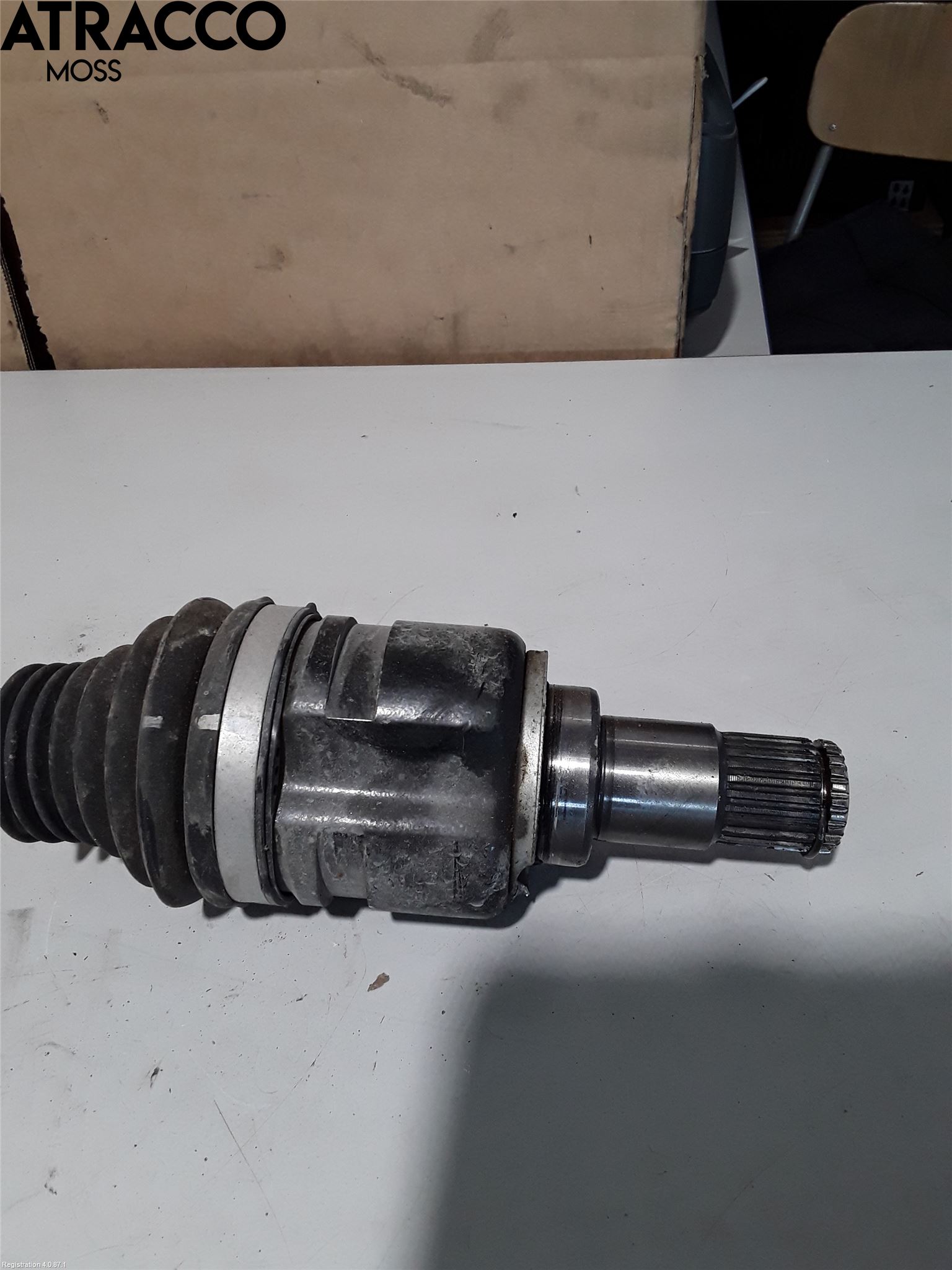 Toyota COROLLA 19- Drivaksel Foran Kompl Venstre