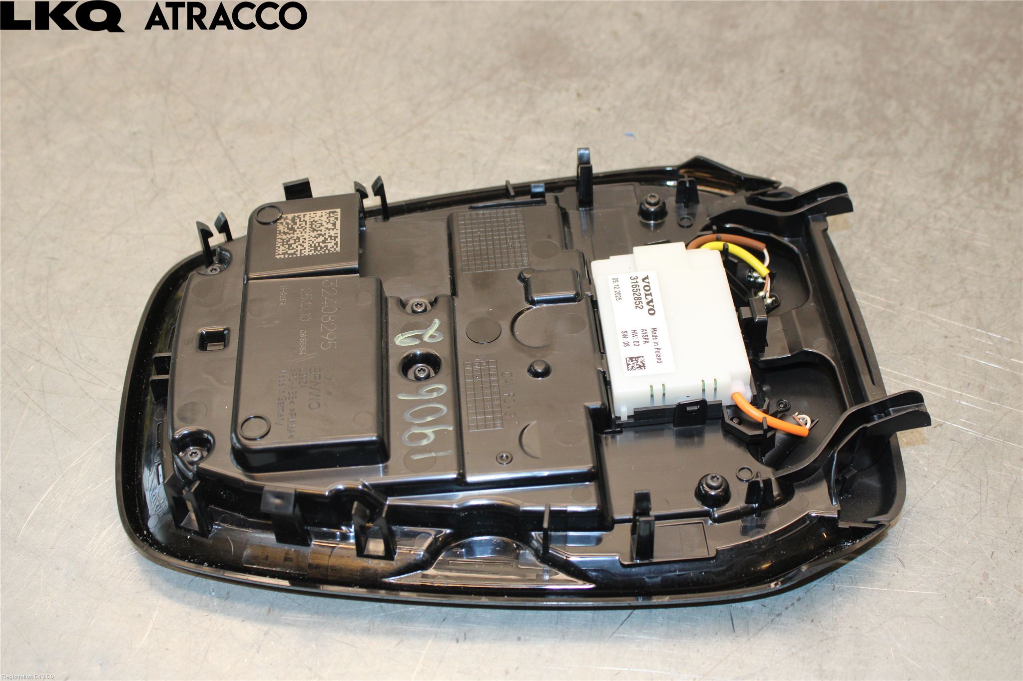 Volvo EX40 25- Innr Taklys