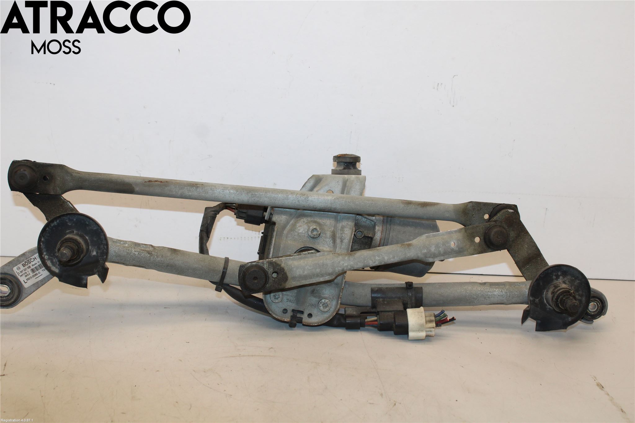 Toyota AVENSIS 09-15 Viskermotor Frontrute