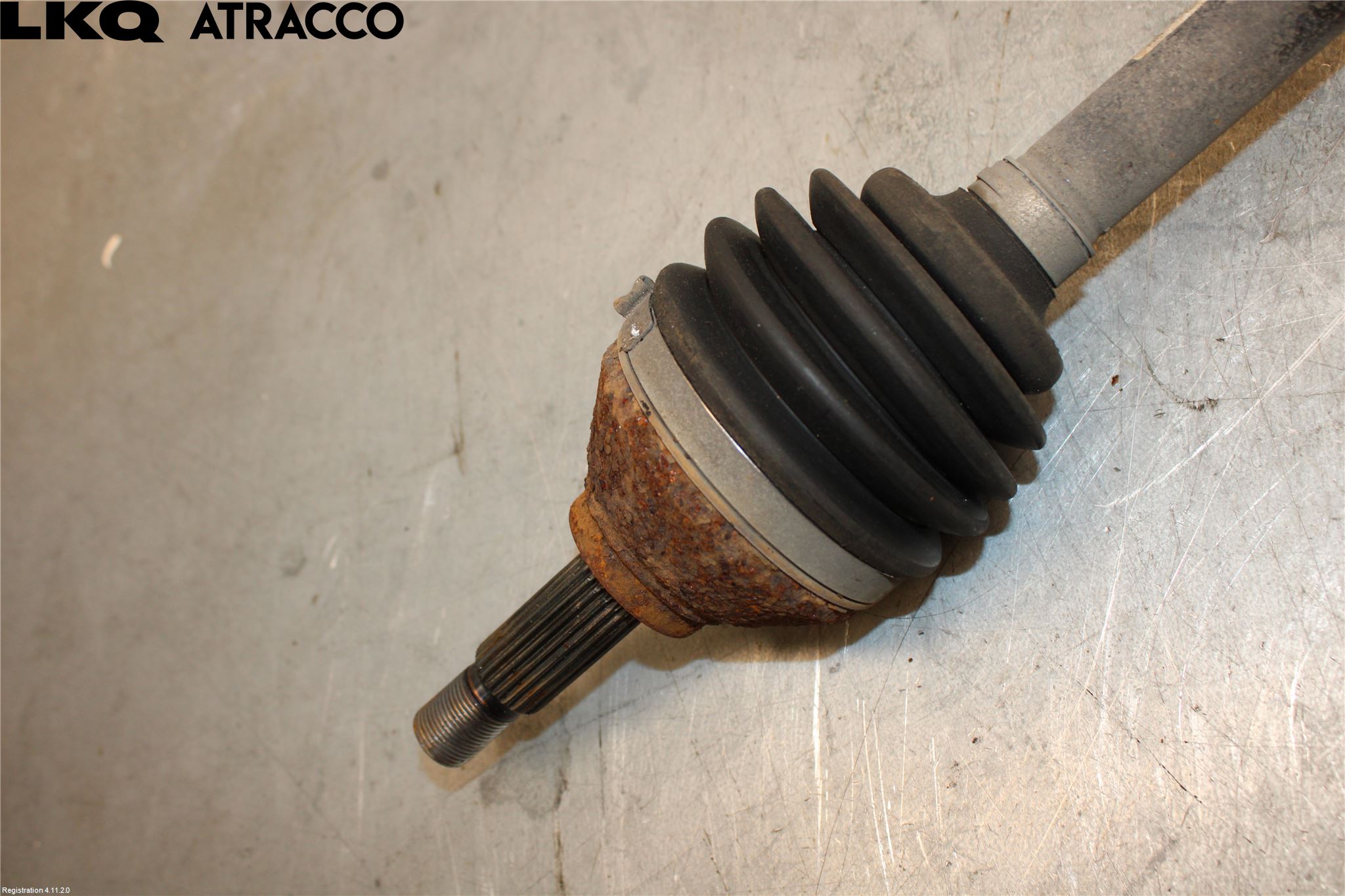 Volkswagen VW UP! / E-UP! Drivaksel Foran Kompl Høyre