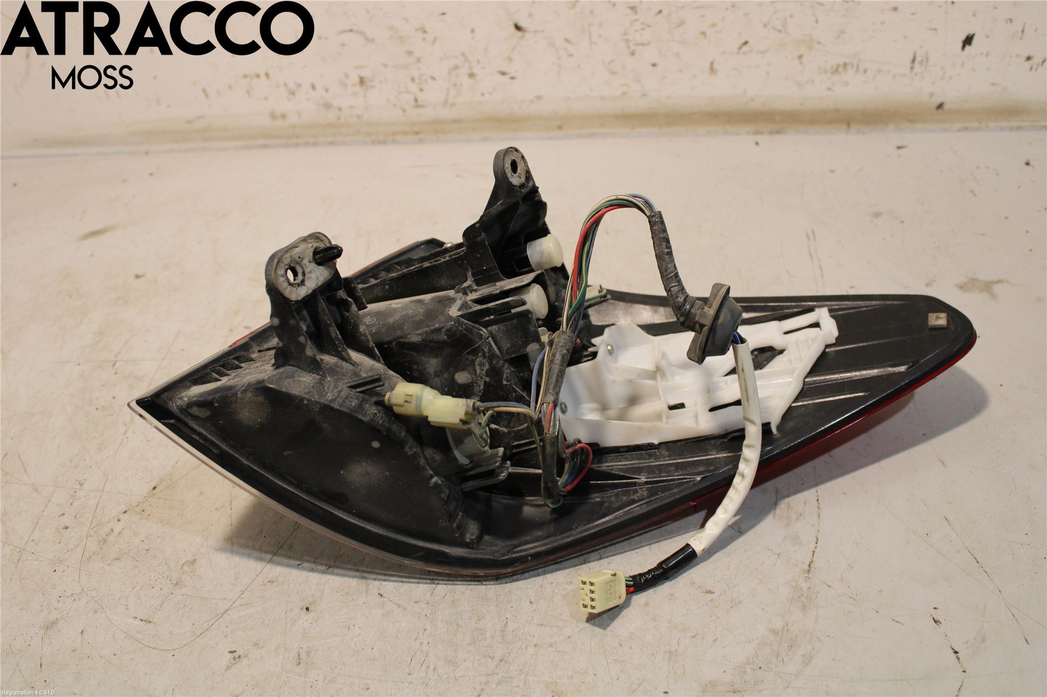 Subaru OUTBACK 10-15 Baklykt Venstre