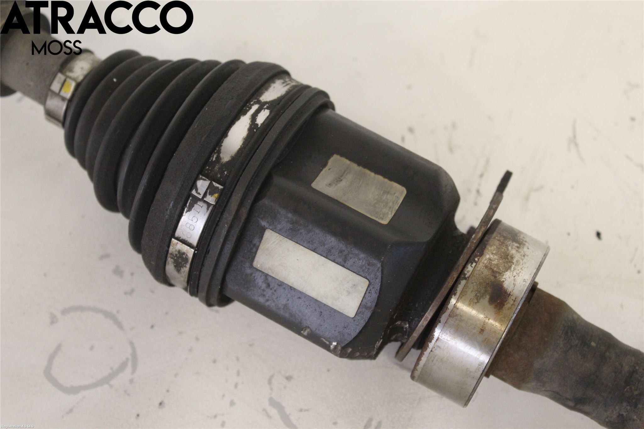 Toyota URBAN CRUISER Drivaksel Foran Kompl  V = H