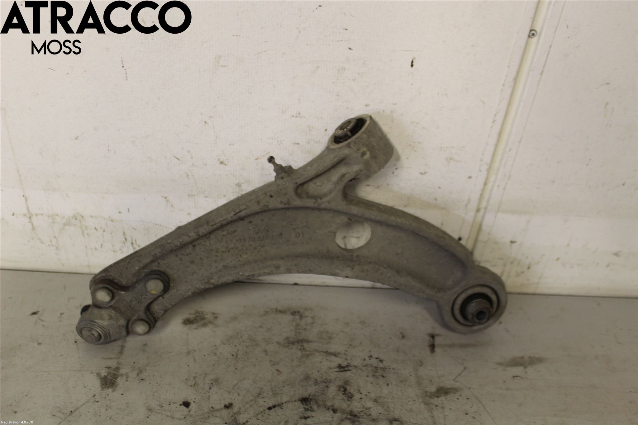 Peugeot 308 14-21 Bærearm Foran Høyre Nedre