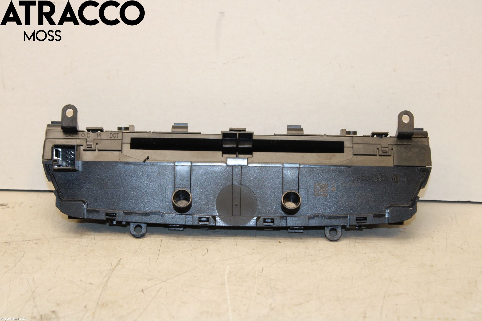 Mercedes-Benz MB C-KLASS (W205) 14-21 Stereo Radio Med Cd