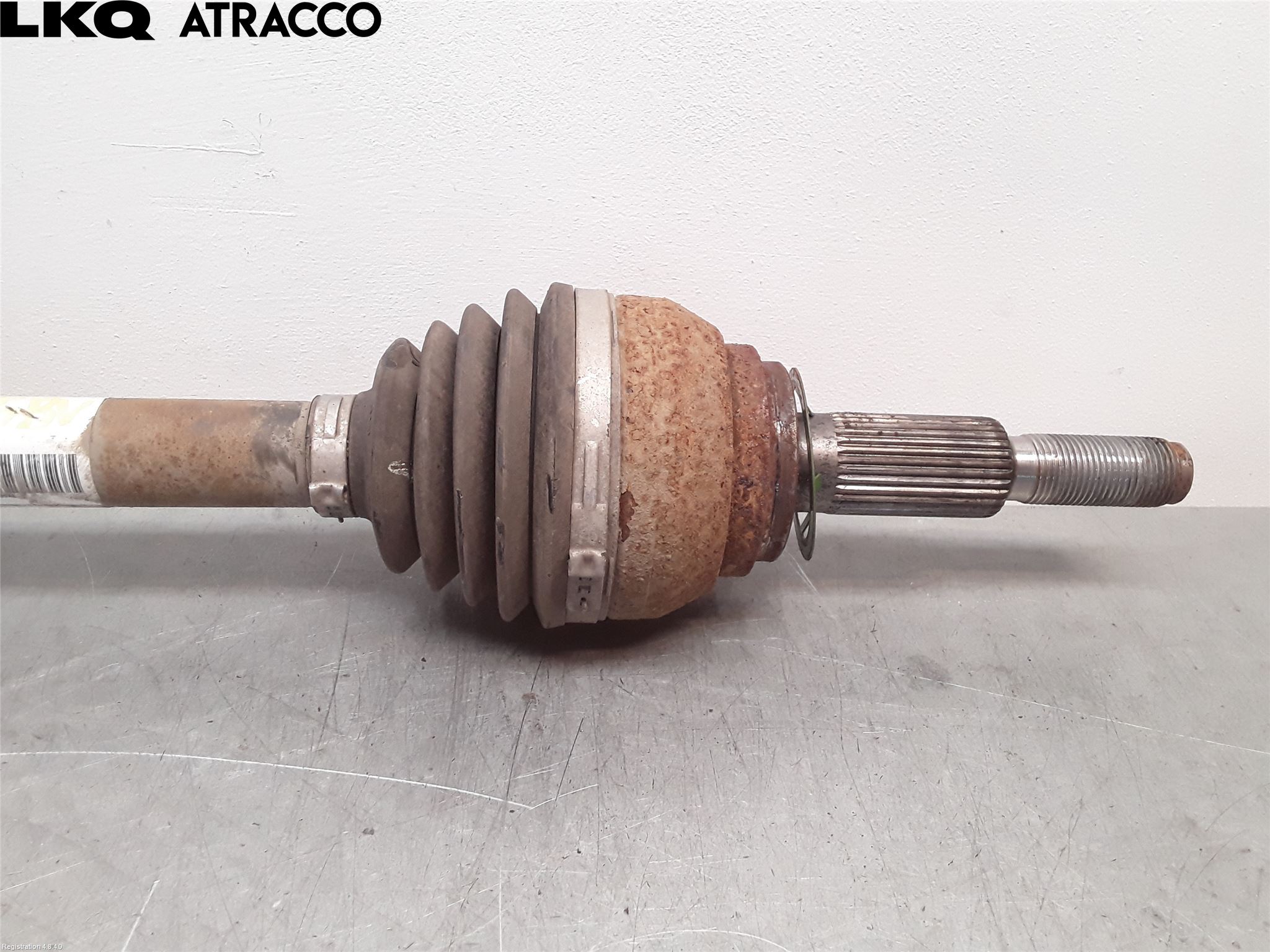 Ford E-TRANSIT SKÅP/BUSS 22- Drivaksel Bak Kompl Venstre