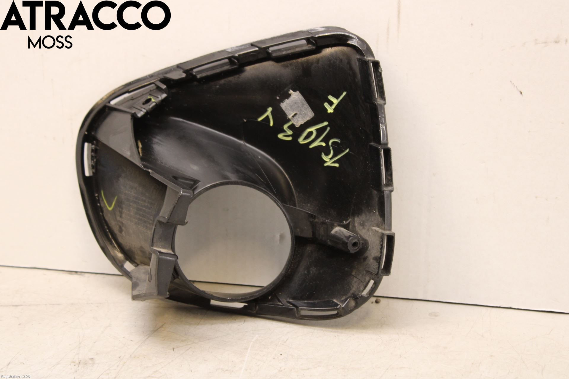 Toyota AVENSIS 16-18 Frontlykt Kurve-Tåkelys Ramme